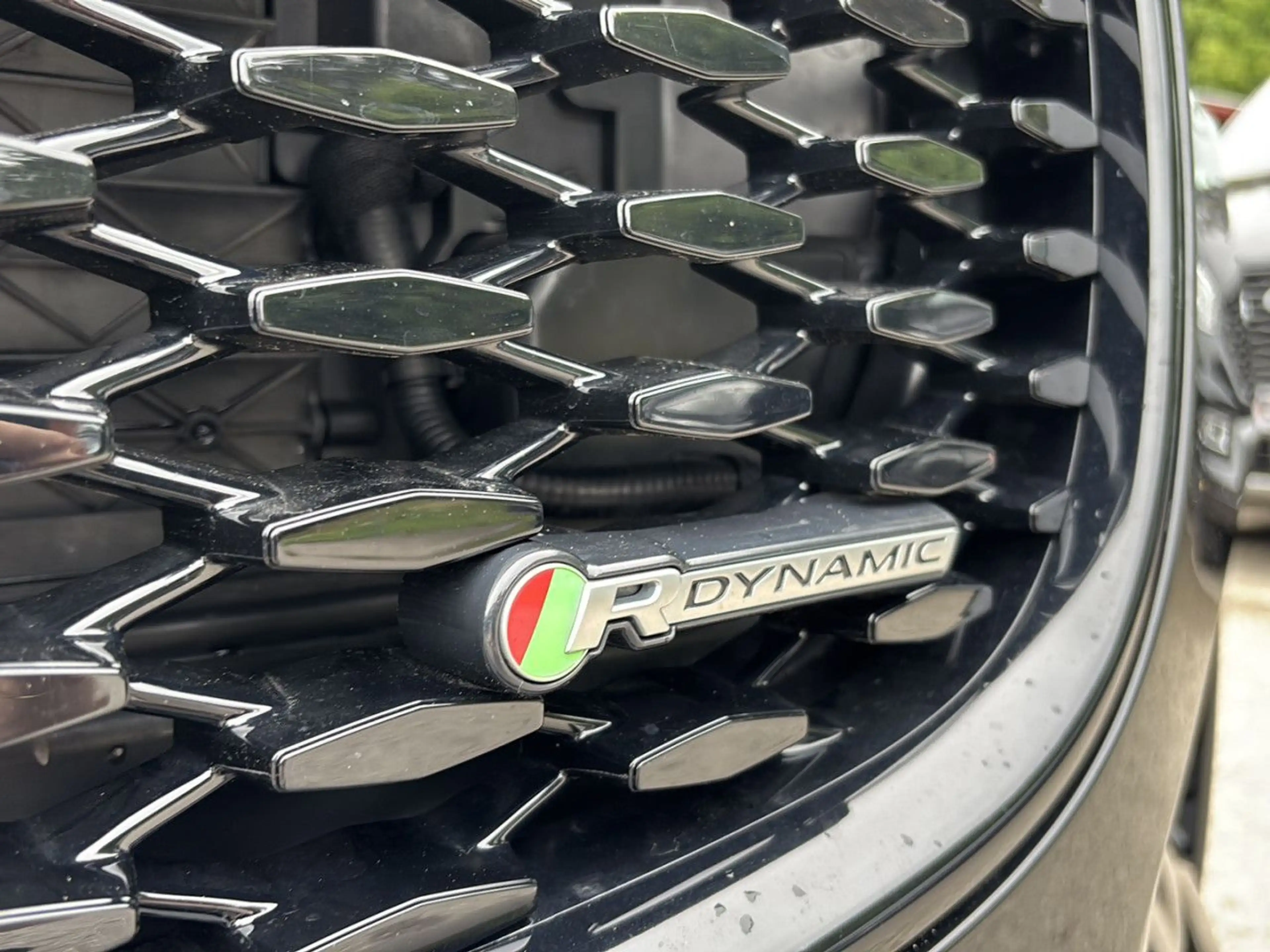 Jaguar F-Pace R-Dynamic S AWD Plug-In Hybrid Bluetooth — photo 26