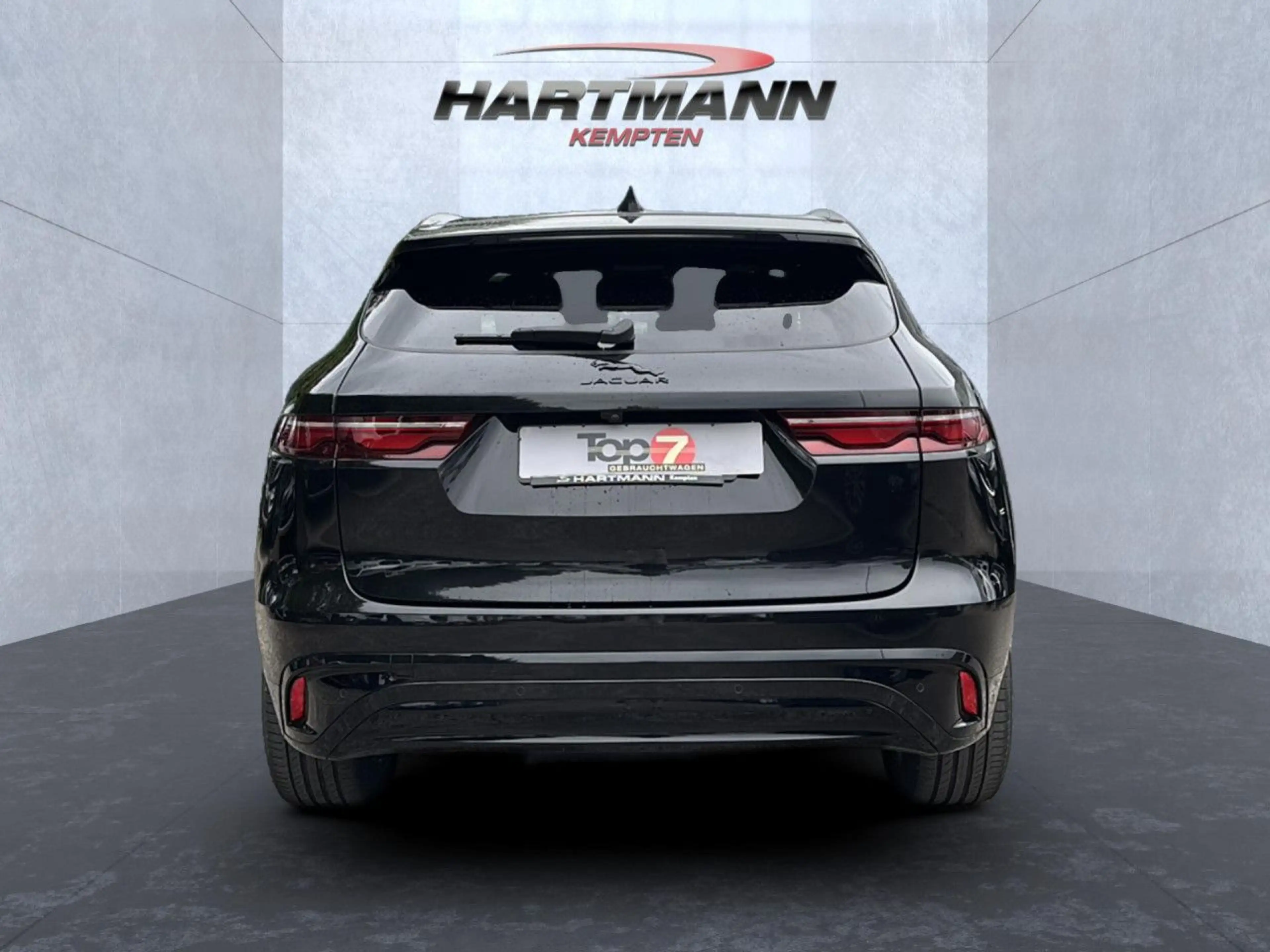 Jaguar F-Pace R-Dynamic S AWD Plug-In Hybrid Bluetooth — photo 8