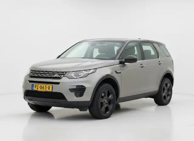 Land Rover Discovery Sport 2.0 TD4 150PK SE 4WD AIRCO CRUISE TREKHAAK