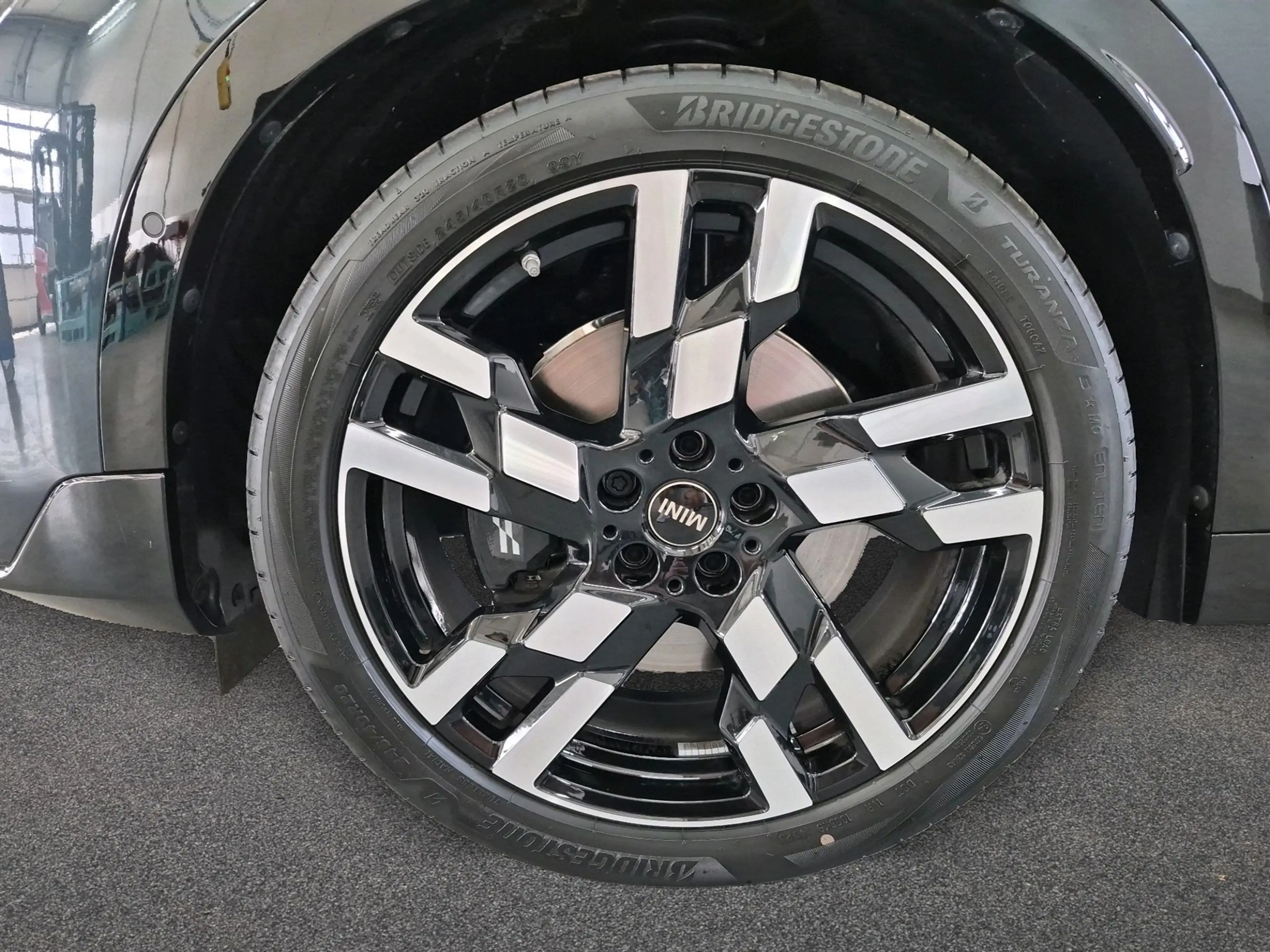 MINI Countryman D — photo 14