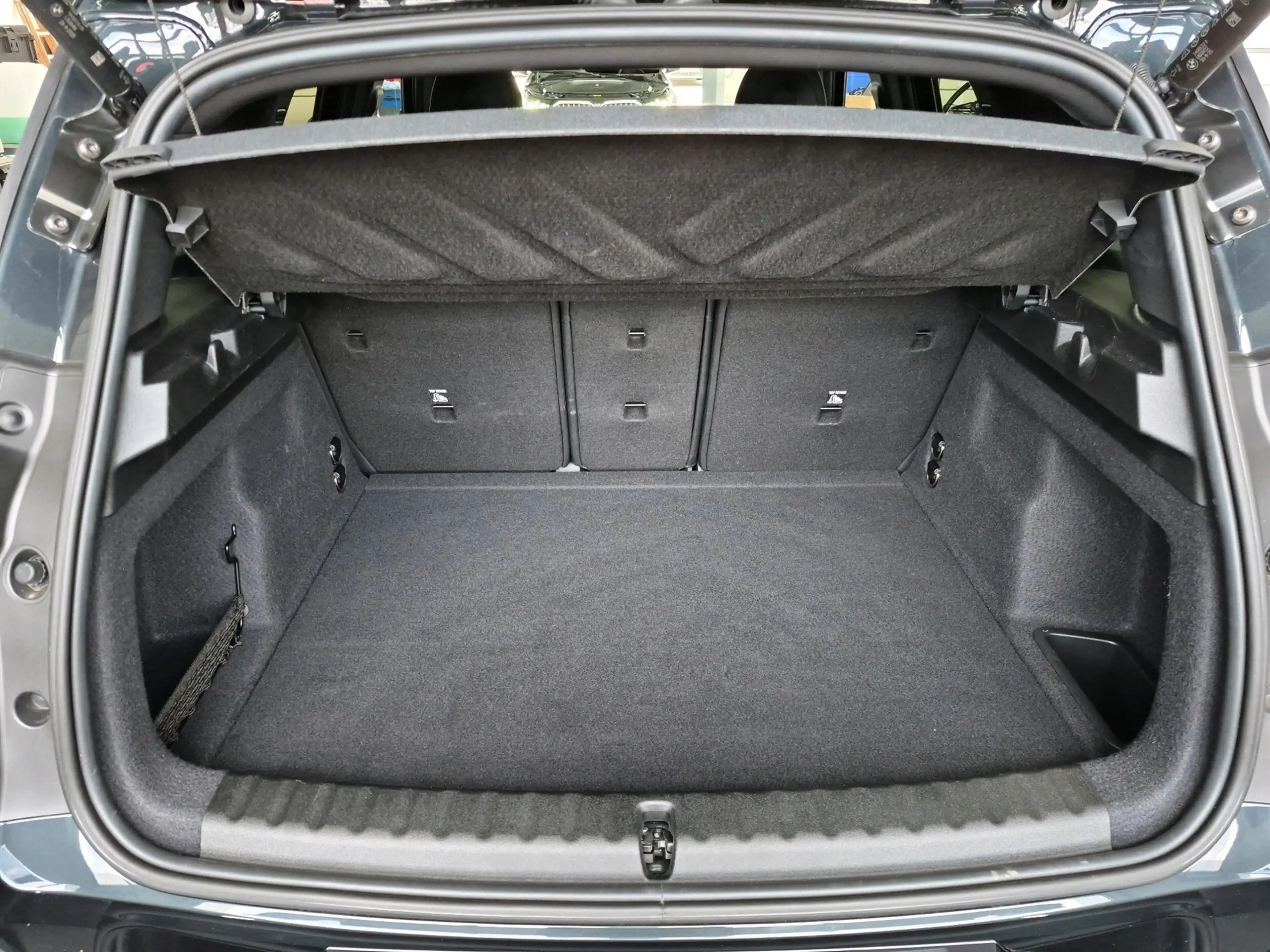 MINI Countryman D — photo 9