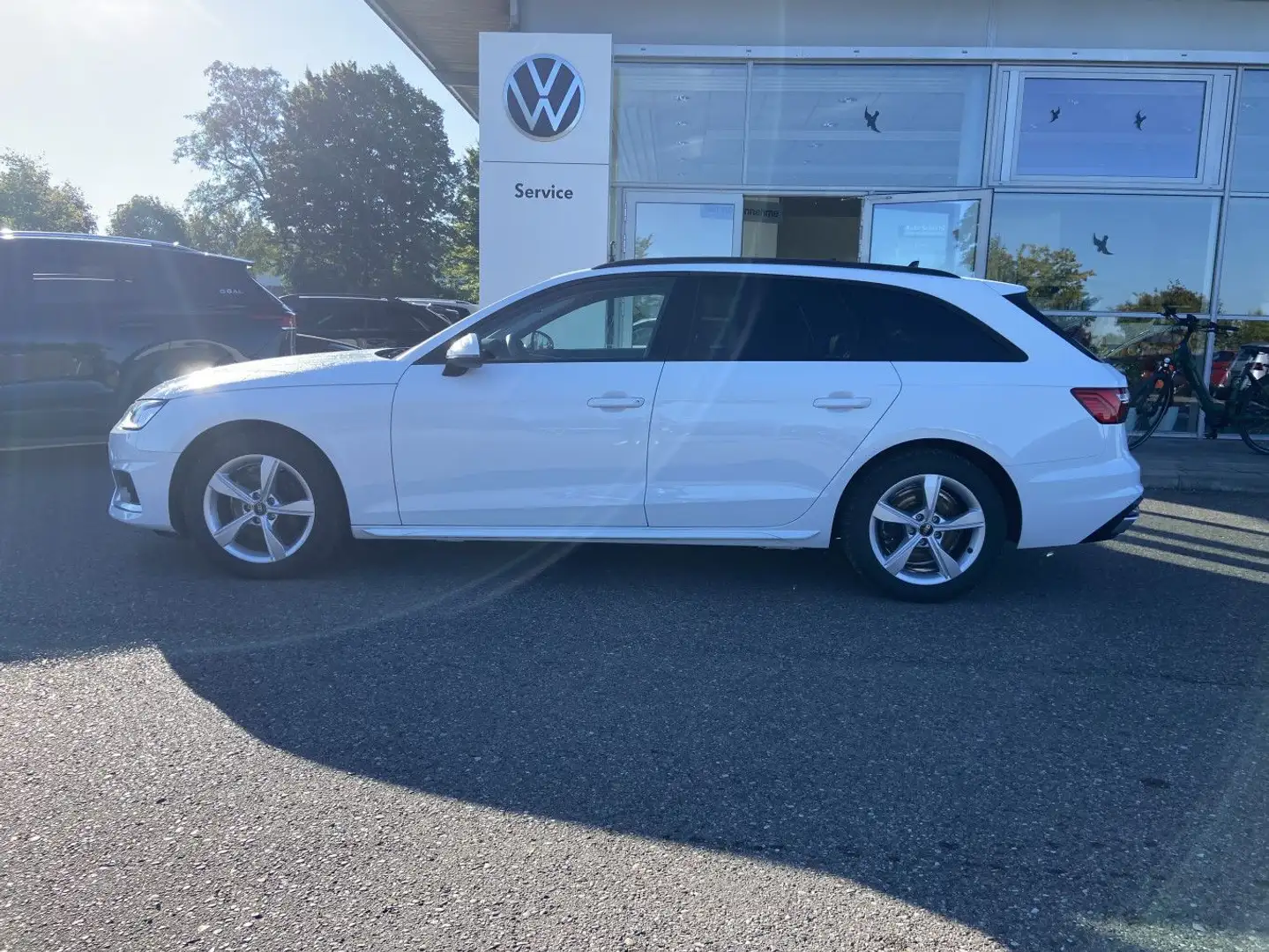 Audi A4 Avant 35 2.0 TFSI Advanced 17"+NAVI+LED+KAMER Weiß - 2