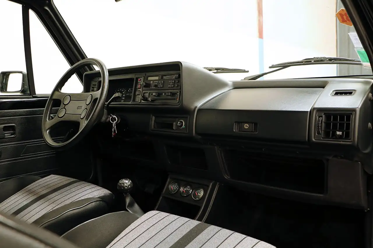Volkswagen Golf GTI 1600, foto 7