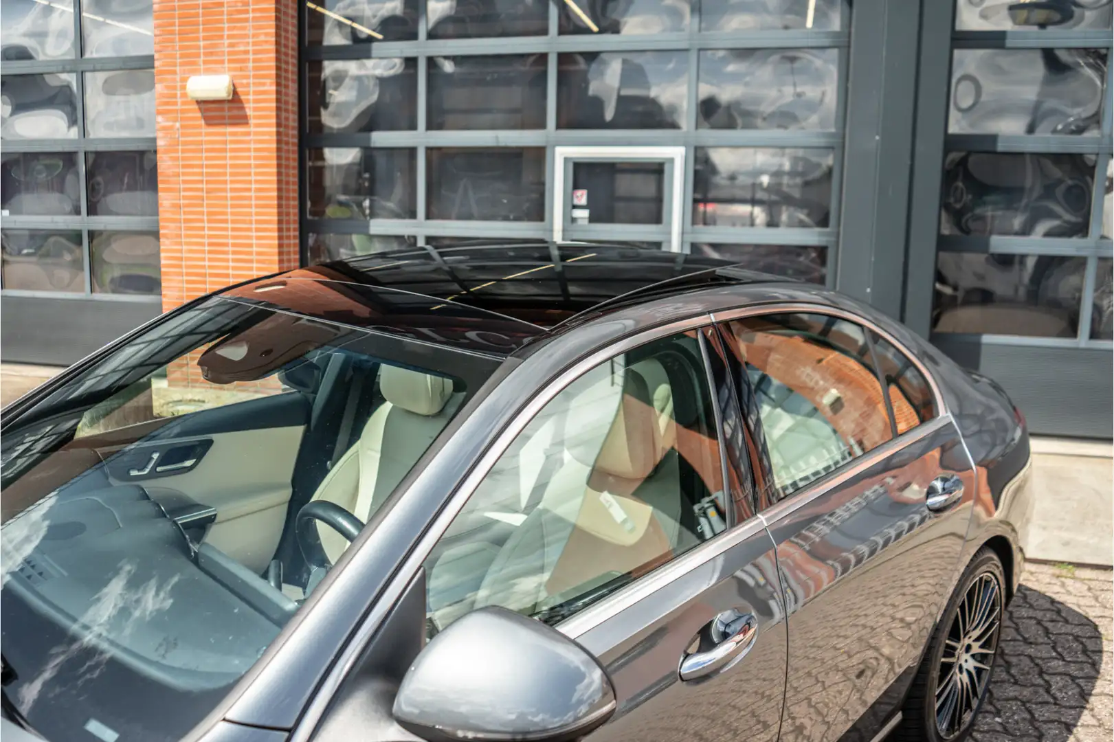 Mercedes-Benz C 200 C Premium Avantgarde Automaat | Smartphone integra Grijs - 2