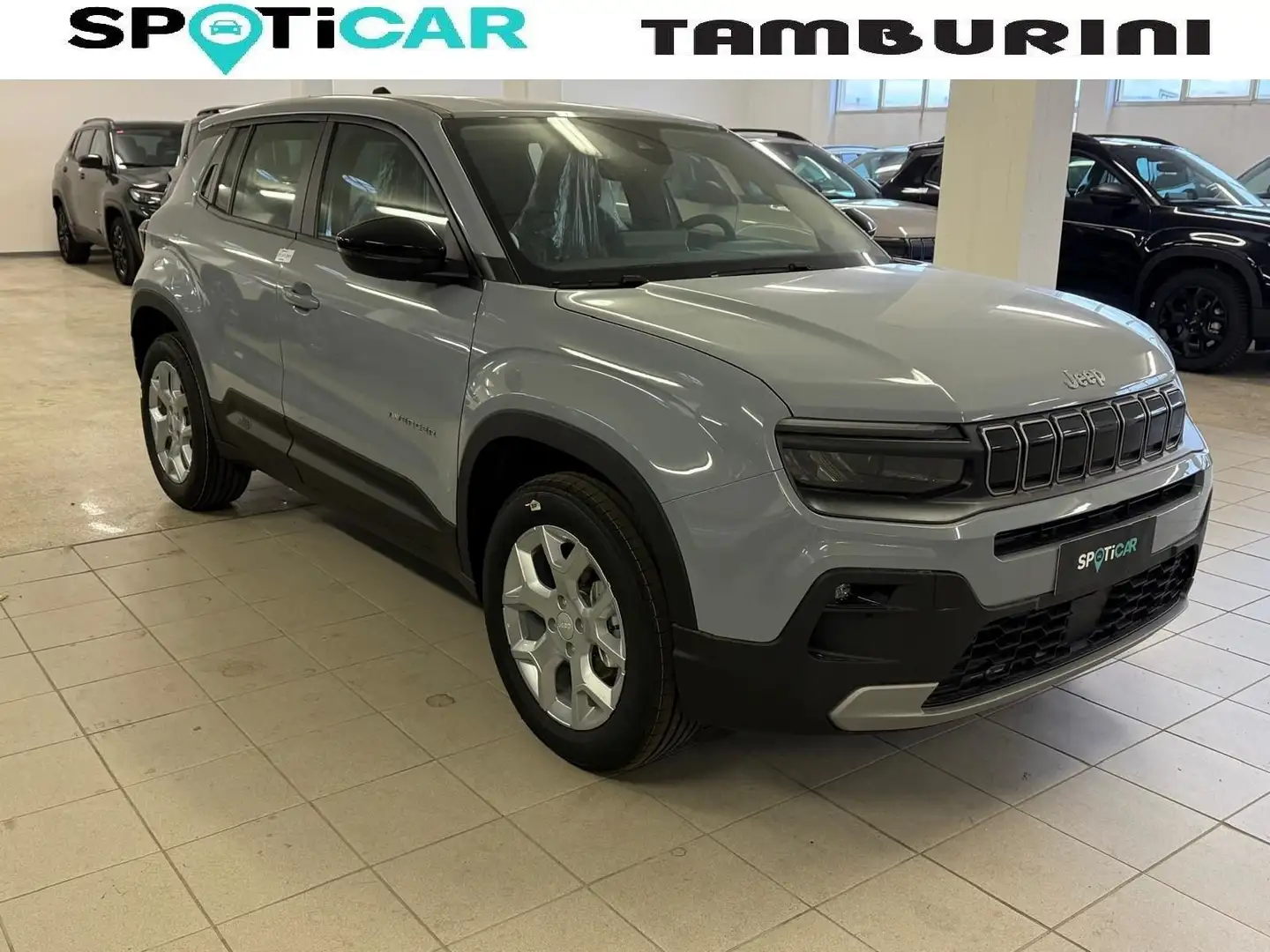 Jeep Avenger Avenger 1.2 Turbo 100 CV Altitude Gris - 1