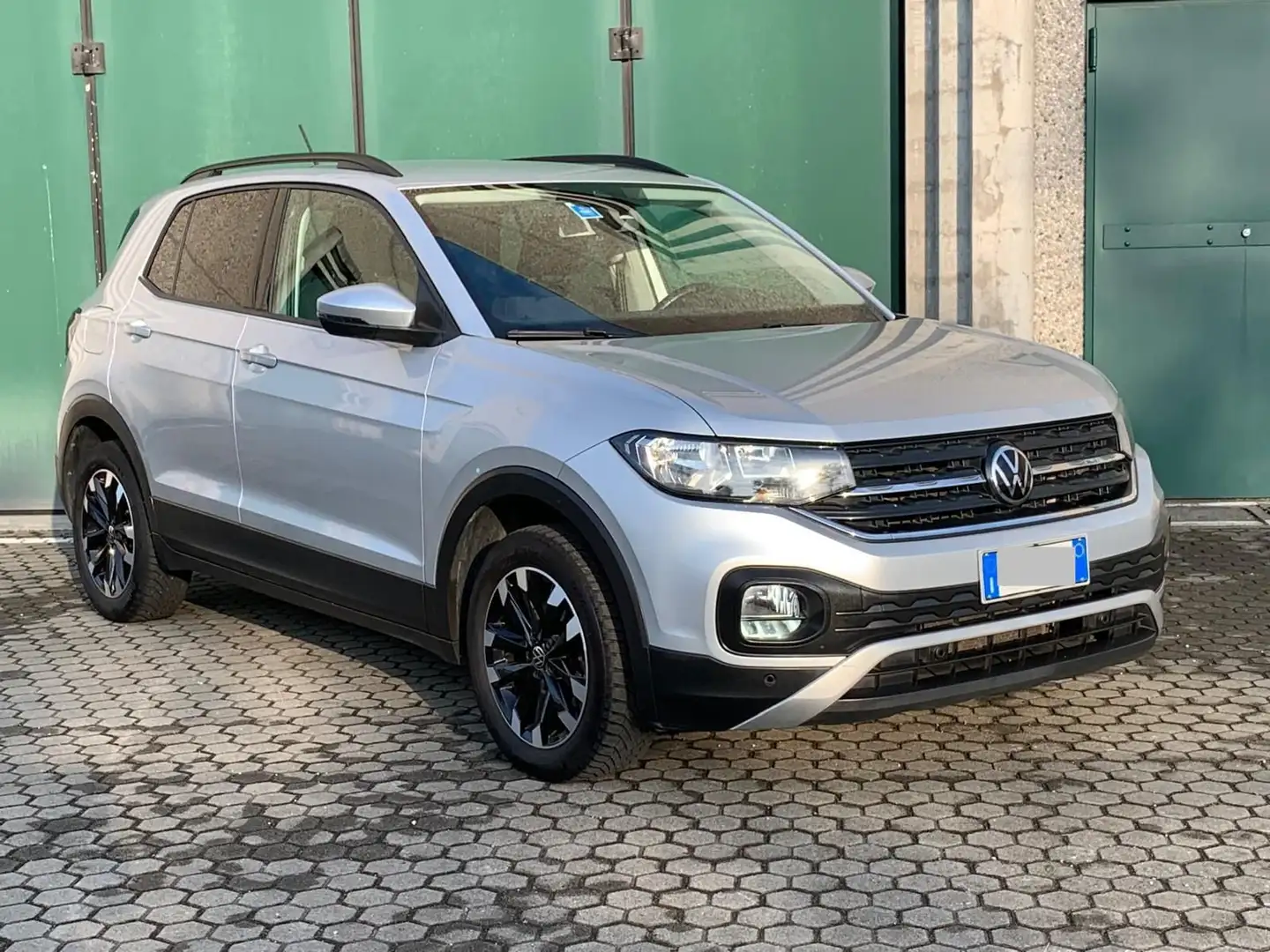 Volkswagen T-Cross 1.0 TSI 110cv DSG - Style - Km: 89.700 Silber - 1