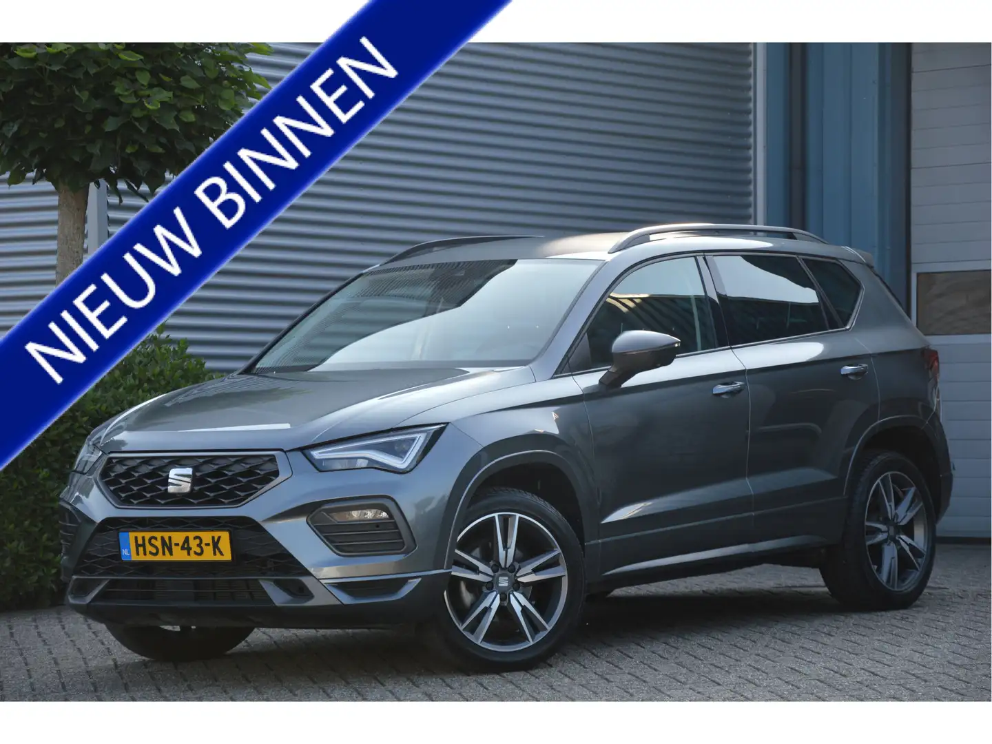SEAT Ateca 1.5 TSI FR AUTOMAAT | LED | CRUISE | VIRTUAL | KEY Grijs - 1