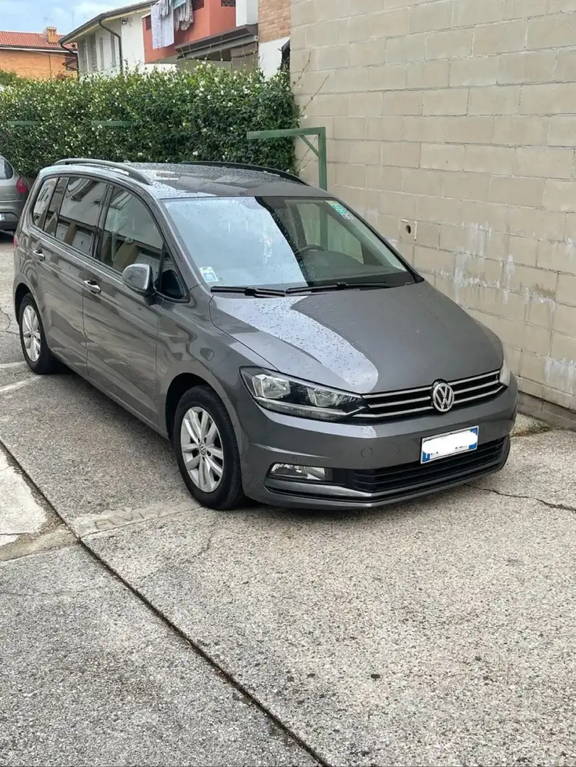 Volkswagen Touran 1.6 tdi Trendline - 1