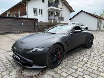 4.0 V8