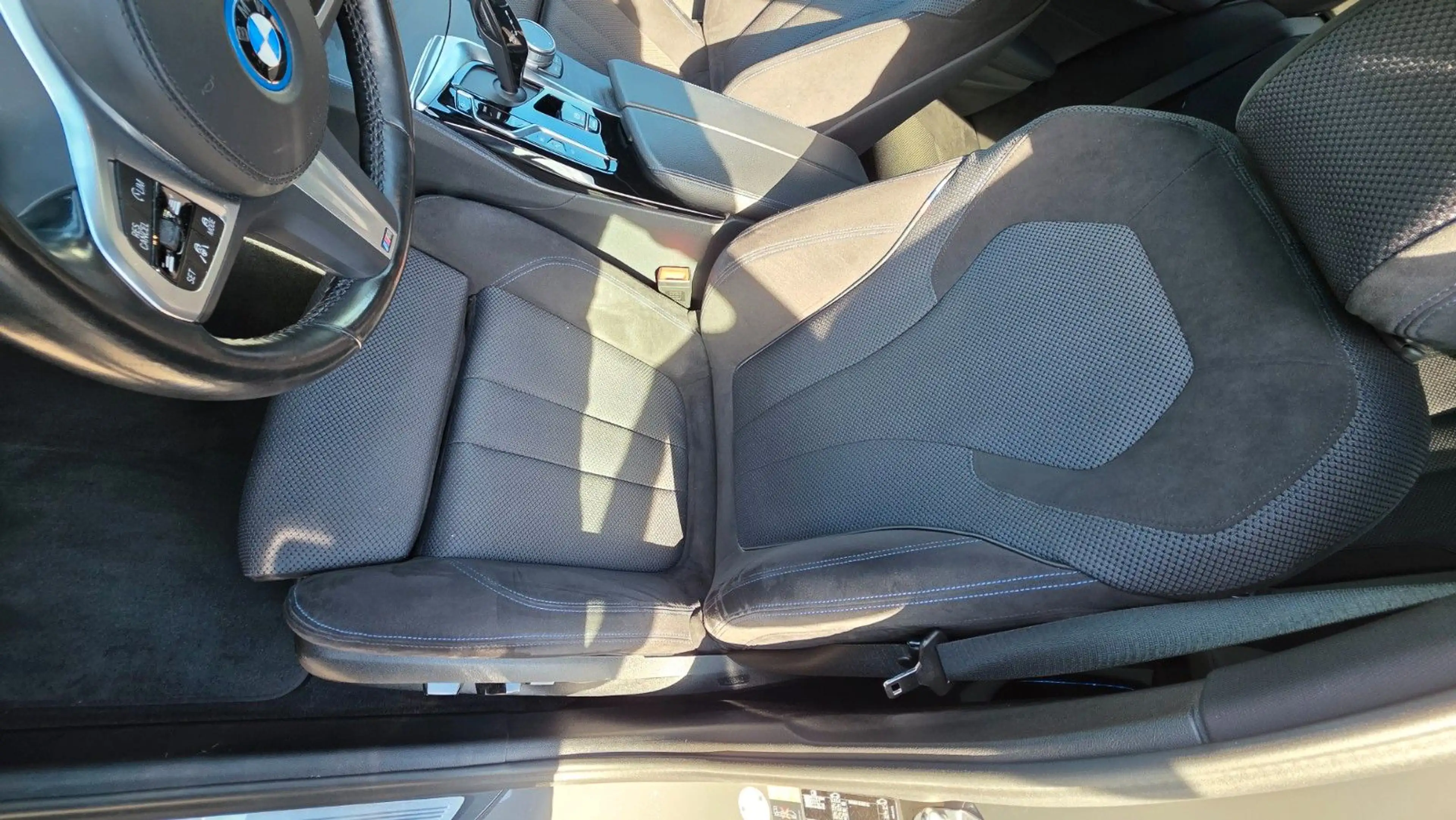 BMW 530 5 Limousine 530 e M Sport — photo 10