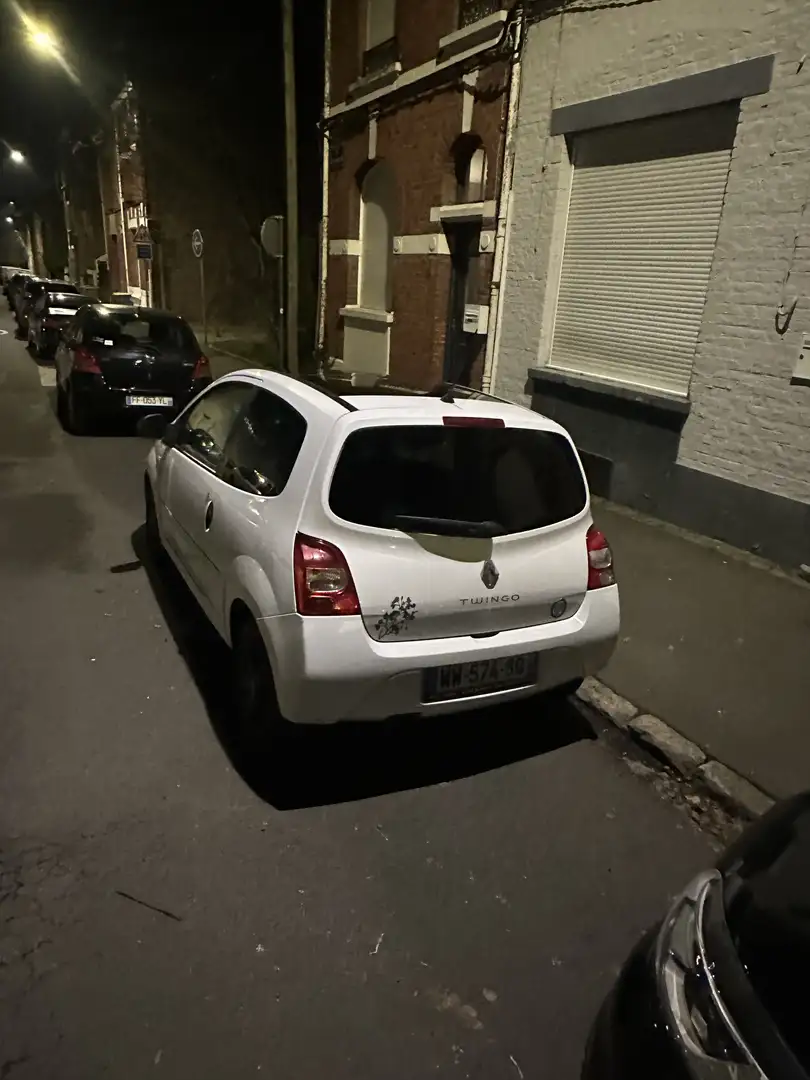 Renault Twingo II 1.2 16v 75 eco2 Night&Day - 2
