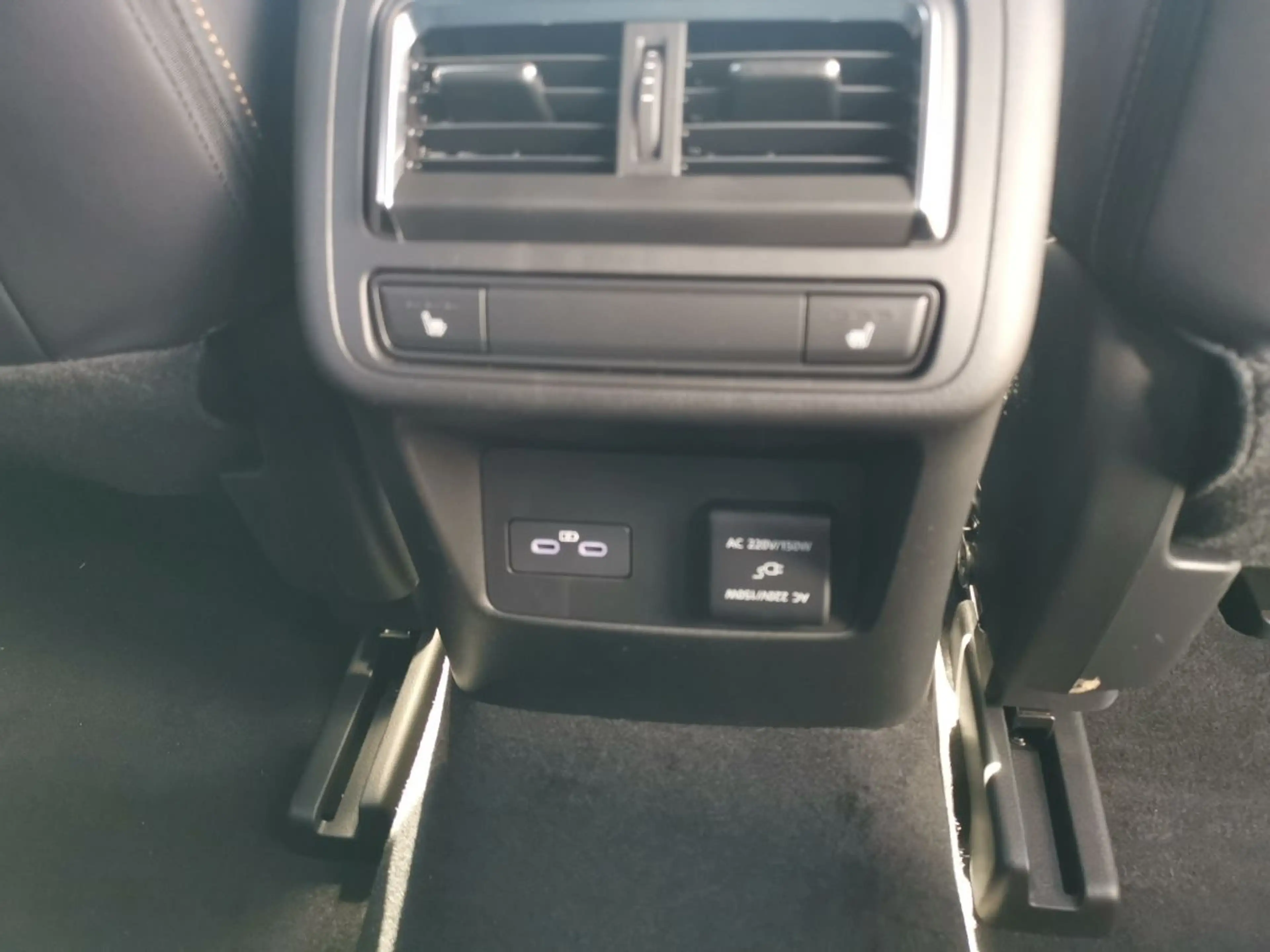 Mazda CX-60 3.3L e-SKYACTIV D 254ps — photo 11