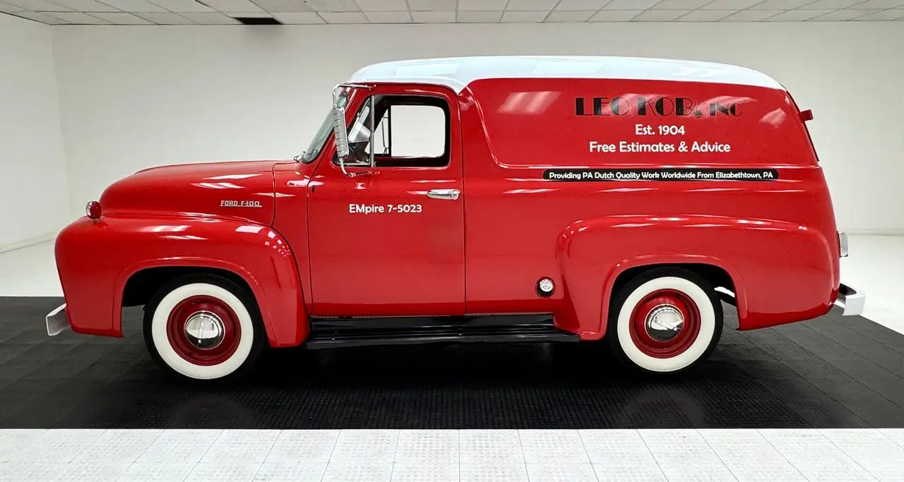 Ford F 100 Panel Delivery Truck, foto 2