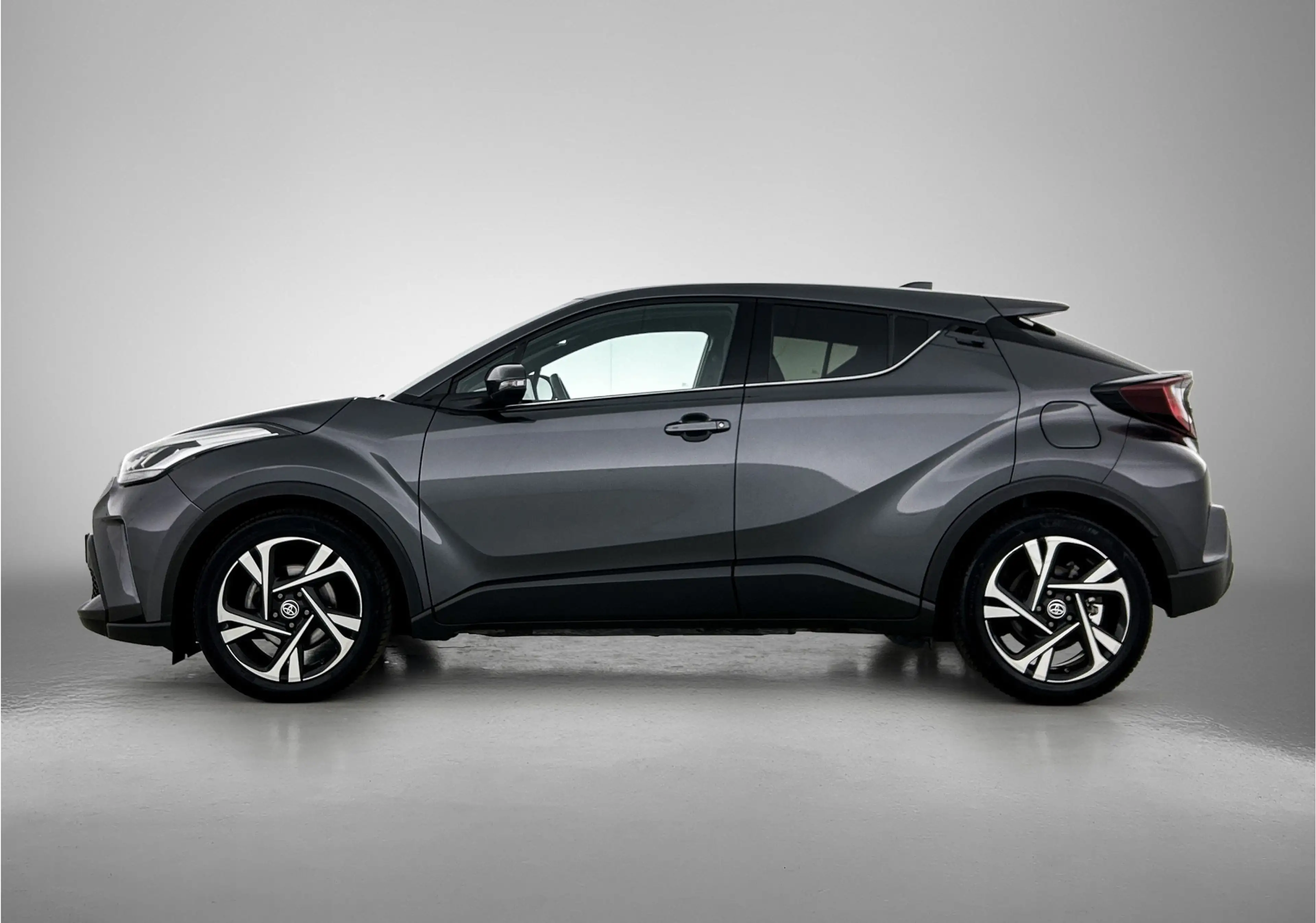 Toyota C-HR 2.0 Hybrid Dynamic | BTW Voertuig | Stoelverwarmin — photo 3