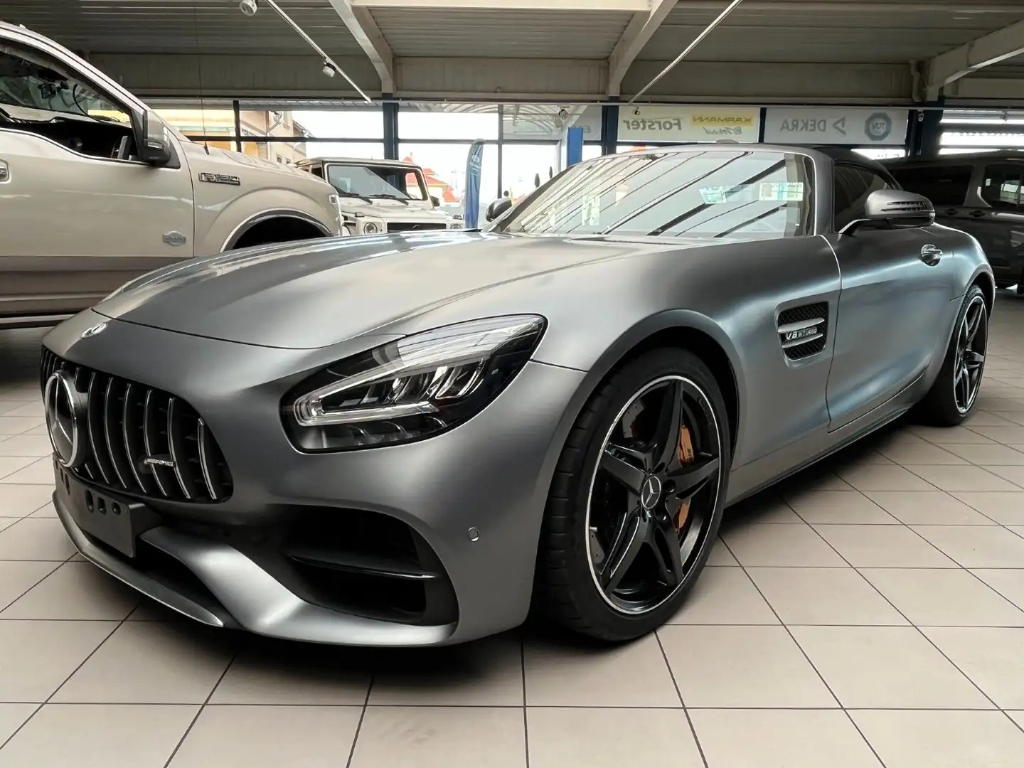 Mercedes-Benz AMG GT Roadster V8*LED*Airscarf*Keramikbremse Grigio - 1