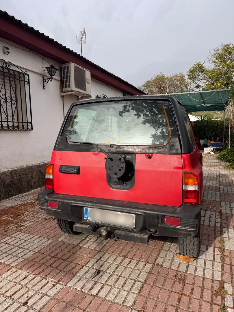 Suzuki Vitara 1.9D Techo Metálico y parte trasera descapotable - 2