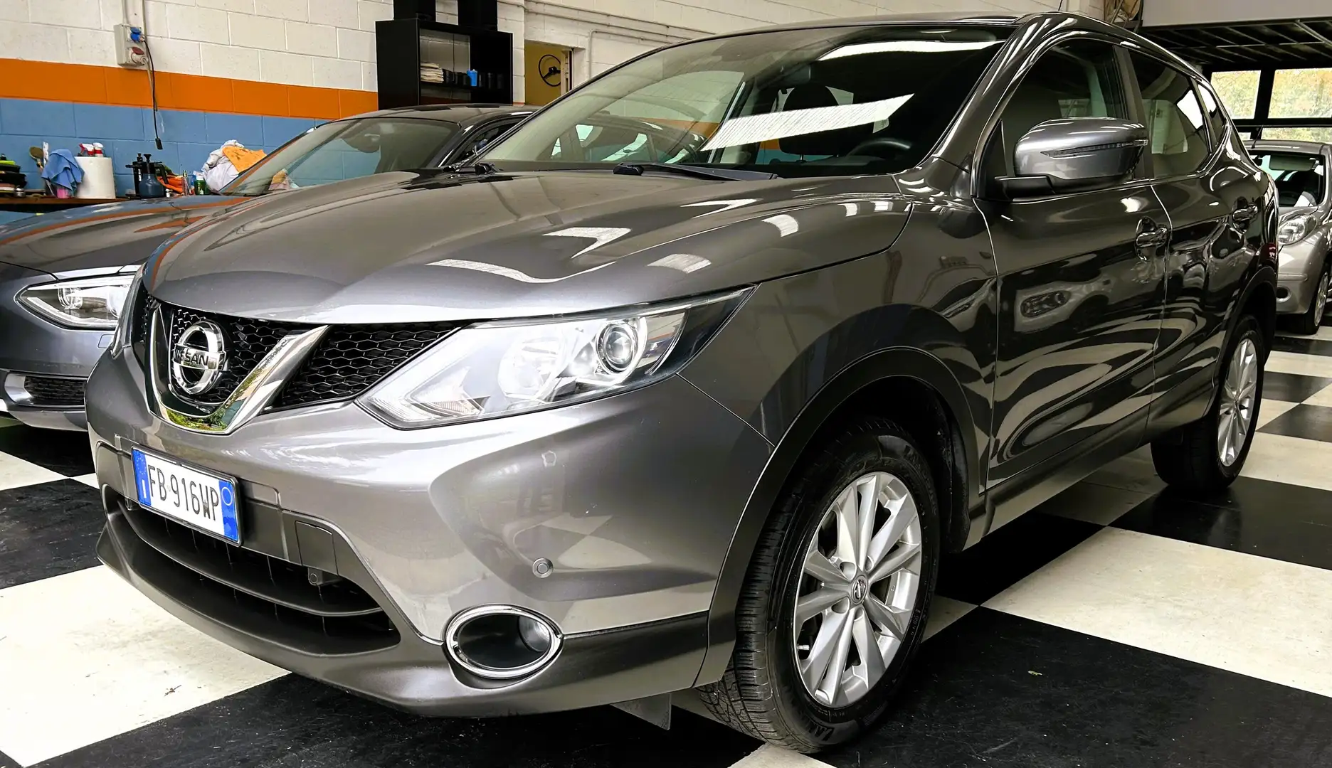 Nissan Qashqai Qashqai II  Business 110cv ok neopatentati Grigio - 1