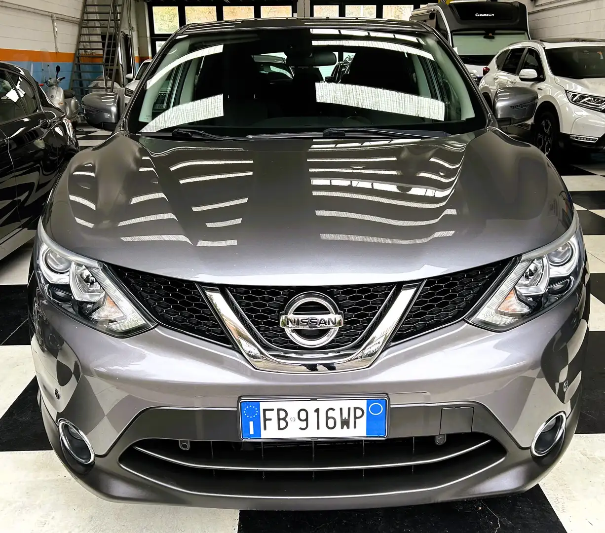 Nissan Qashqai Qashqai II  Business 110cv ok neopatentati Grigio - 2
