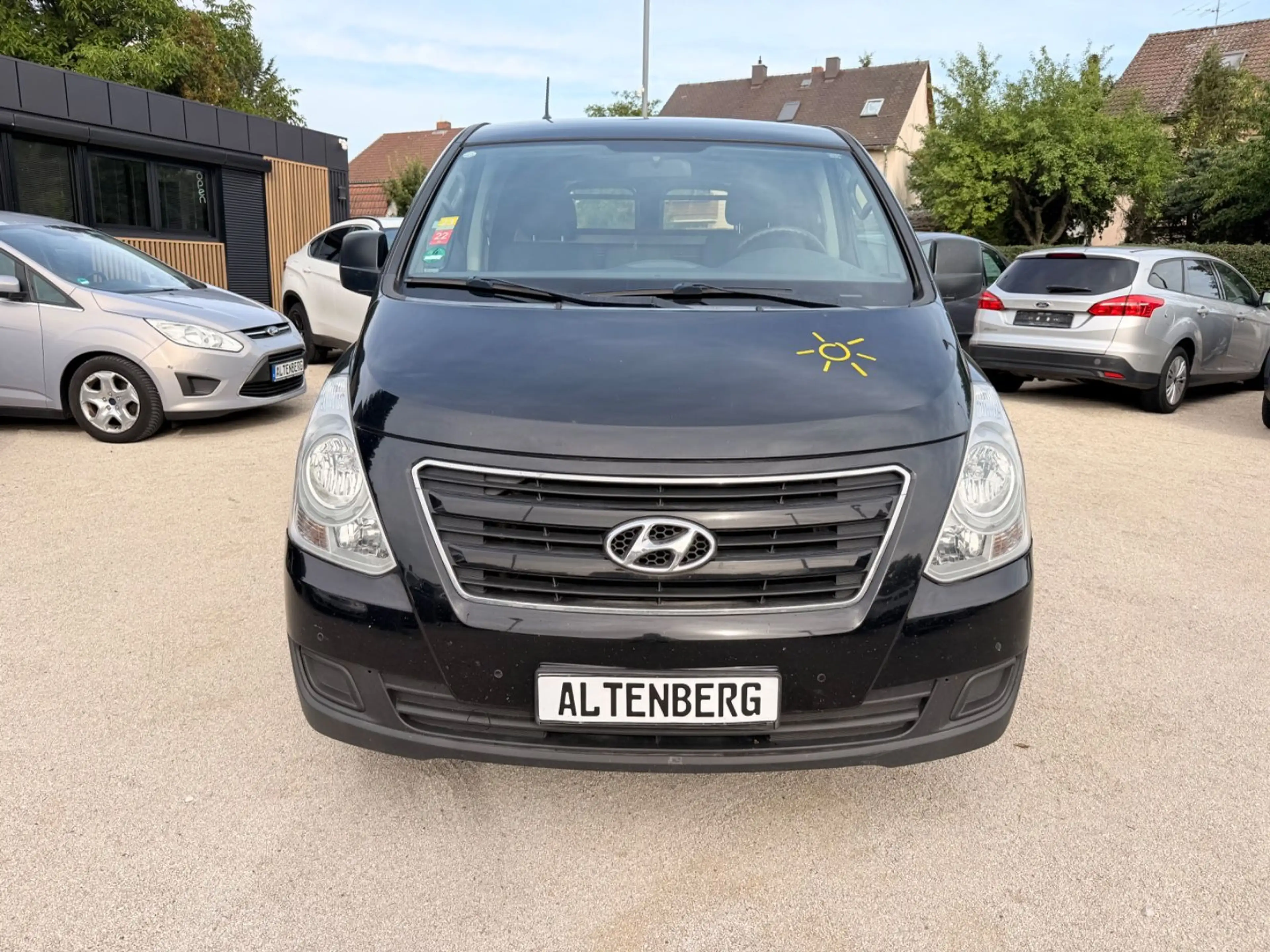 Hyundai H-1 Kasten,Klima,AHK,TÜV 11.2027 — photo 6