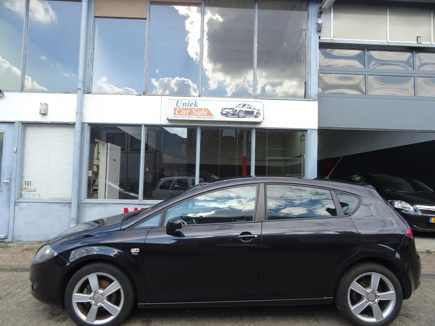 SEAT Leon 1.4 TSI Stylance Zwart - 2