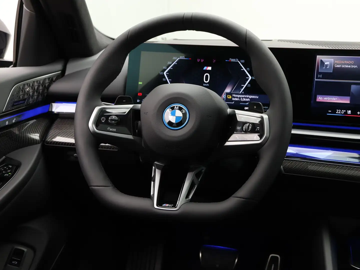 BMW 550 5 Serie Touring 550e xDrive Blauw - 2