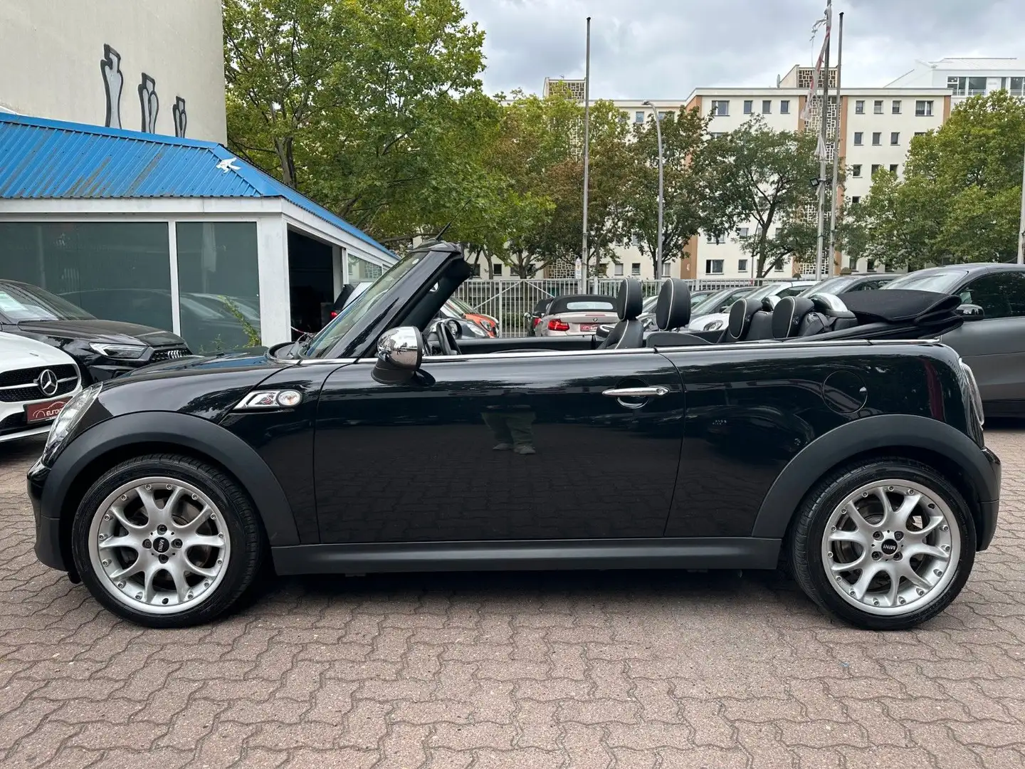MINI Cooper S Cabrio *CHILI*LEDER*NAVI*SHZ*PDC* Nero - 2