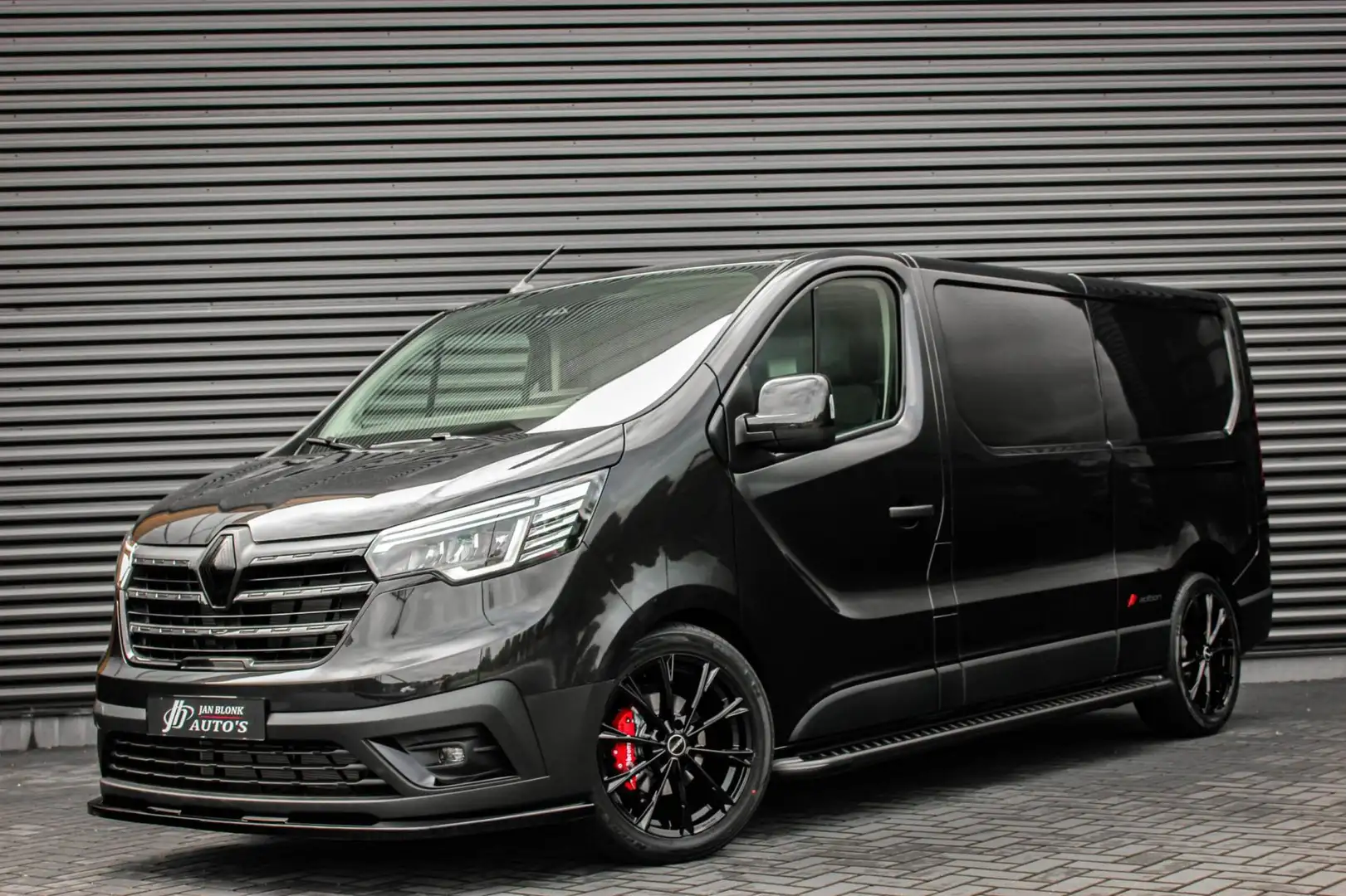 Renault Trafic 2.0 Blue dC1 150PK EDC T30 L2H1 NWE MODEL / DIGITI Zwart - 1