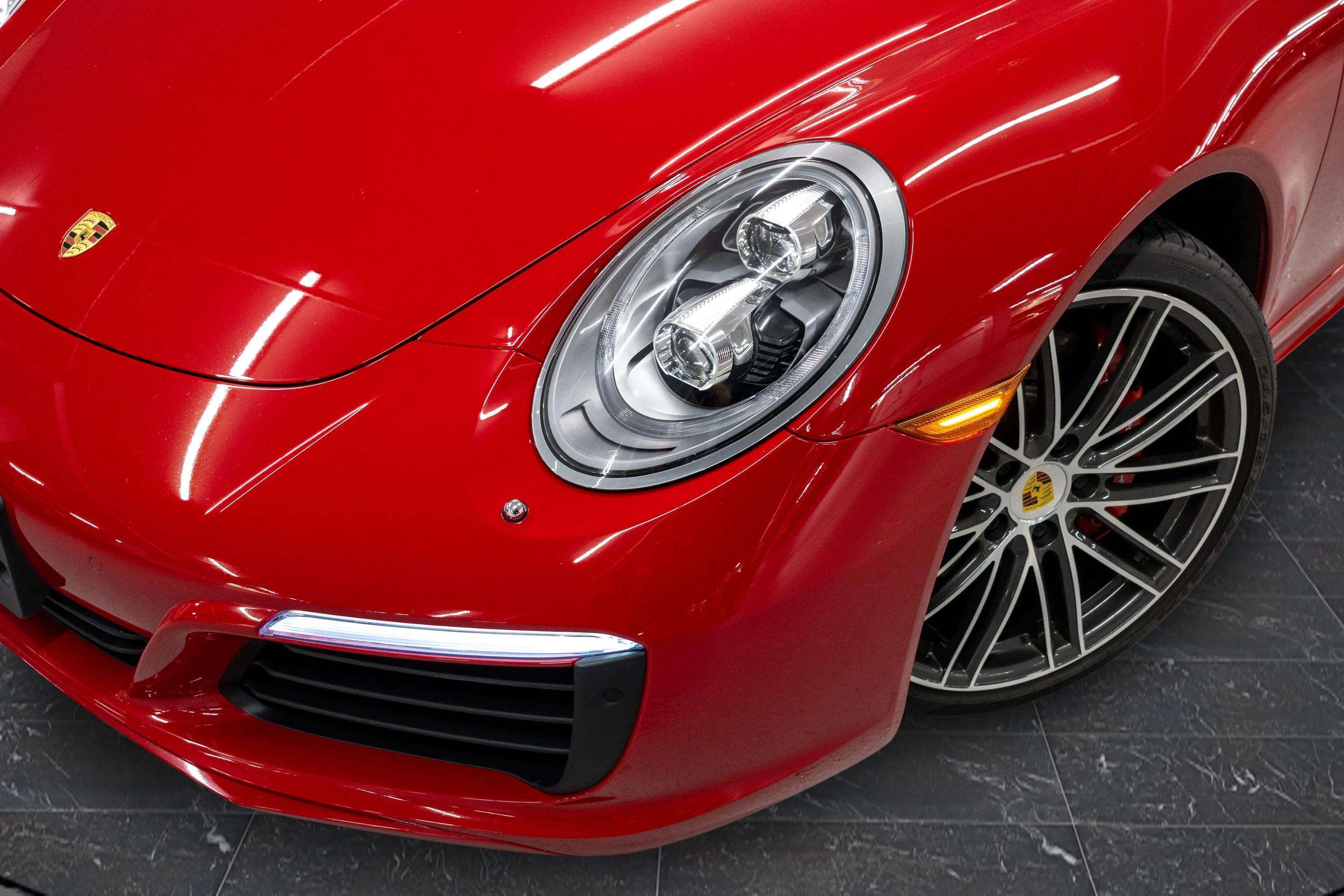 2017 Porsche 911