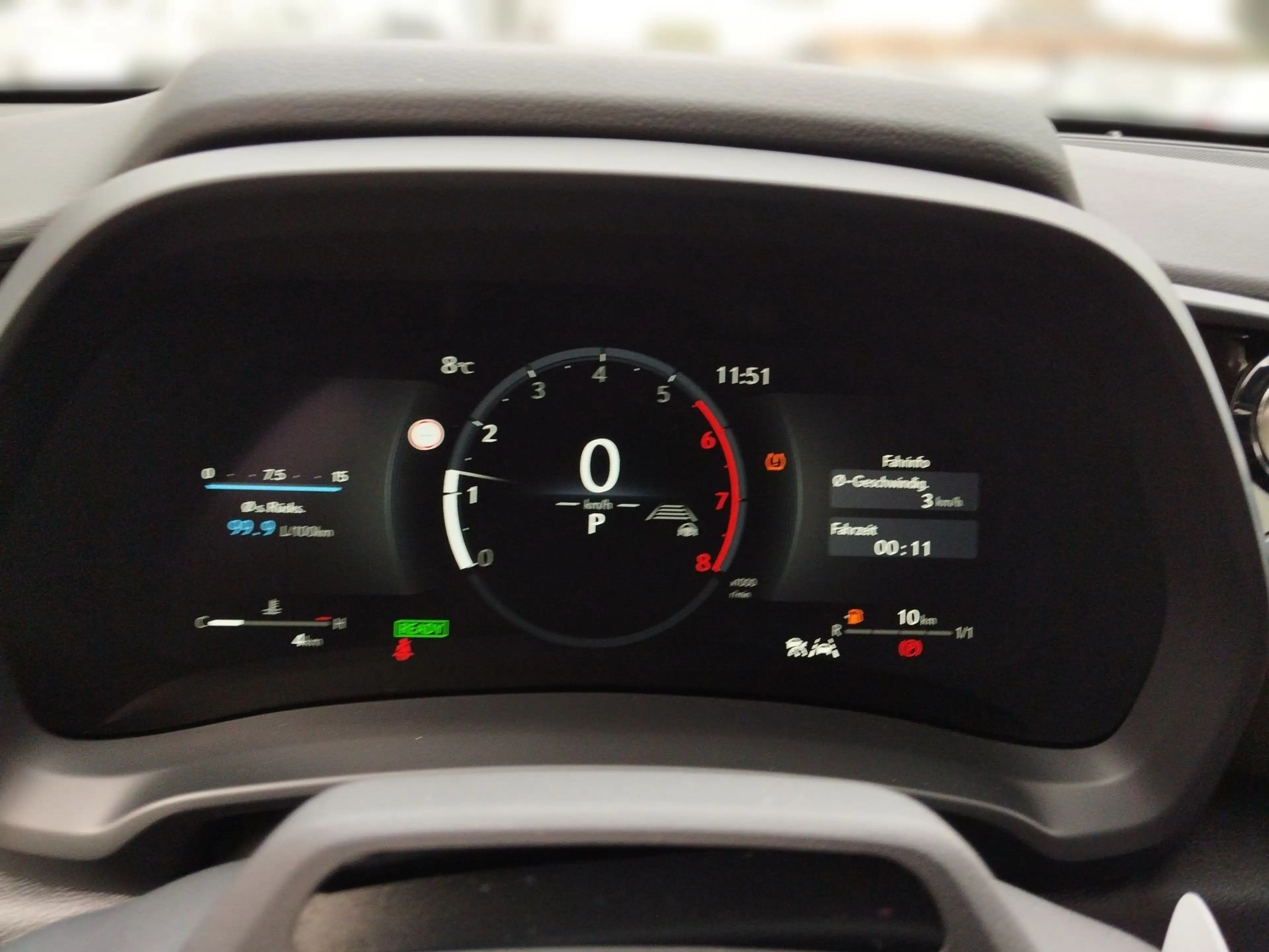Lexus LBX 1.5 HEV 1.4kWh Elegant Black Edition Aut. LM — photo 11
