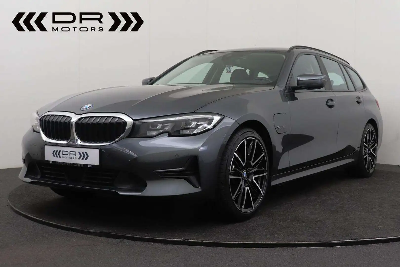 BMW 320 e TOURING ADVANTAGE - ADAPTIVE CRUISE - DAB - A... Gris - 1
