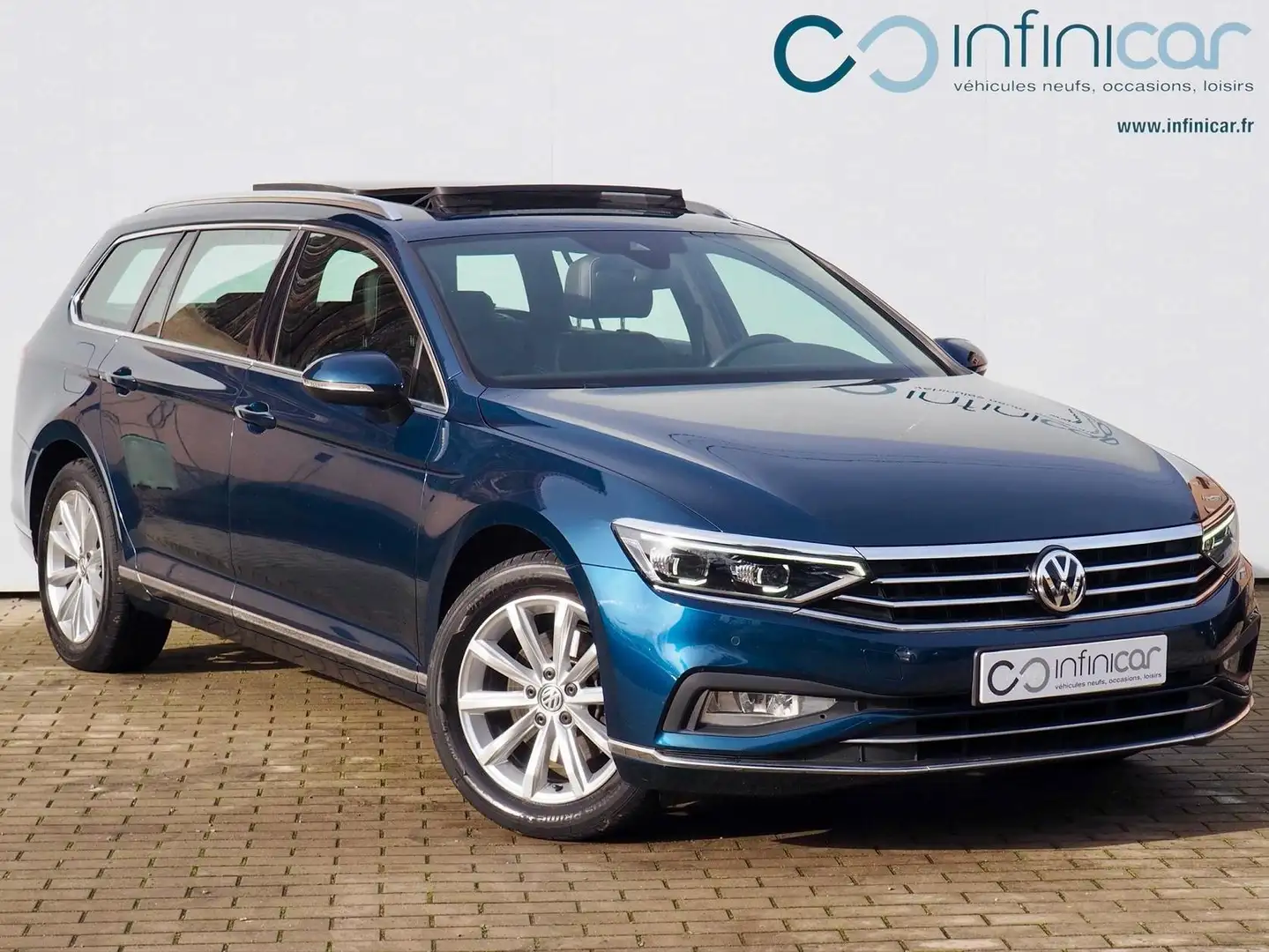 Volkswagen Passat Variant 2.0 TDI 150 DSG7 Elegance + Toit Pano + Cuir Bleu - 1