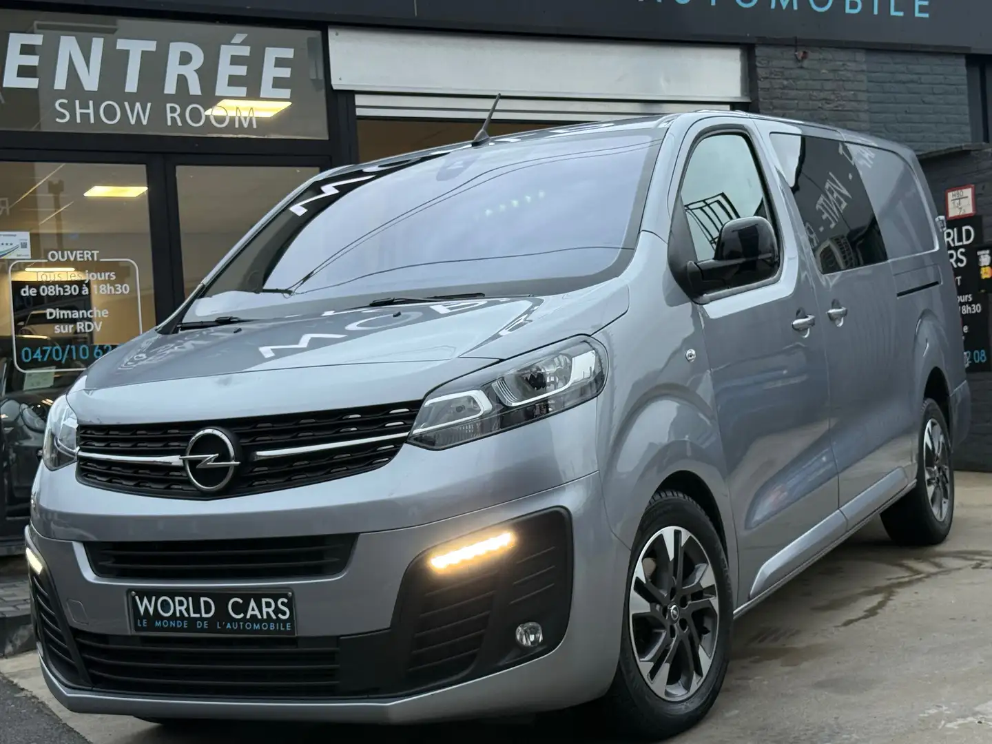 Opel Vivaro 2.0 TD L2H1 TVA*BTW 6PLACES CAM360° NAVI AUTO Gris - 1