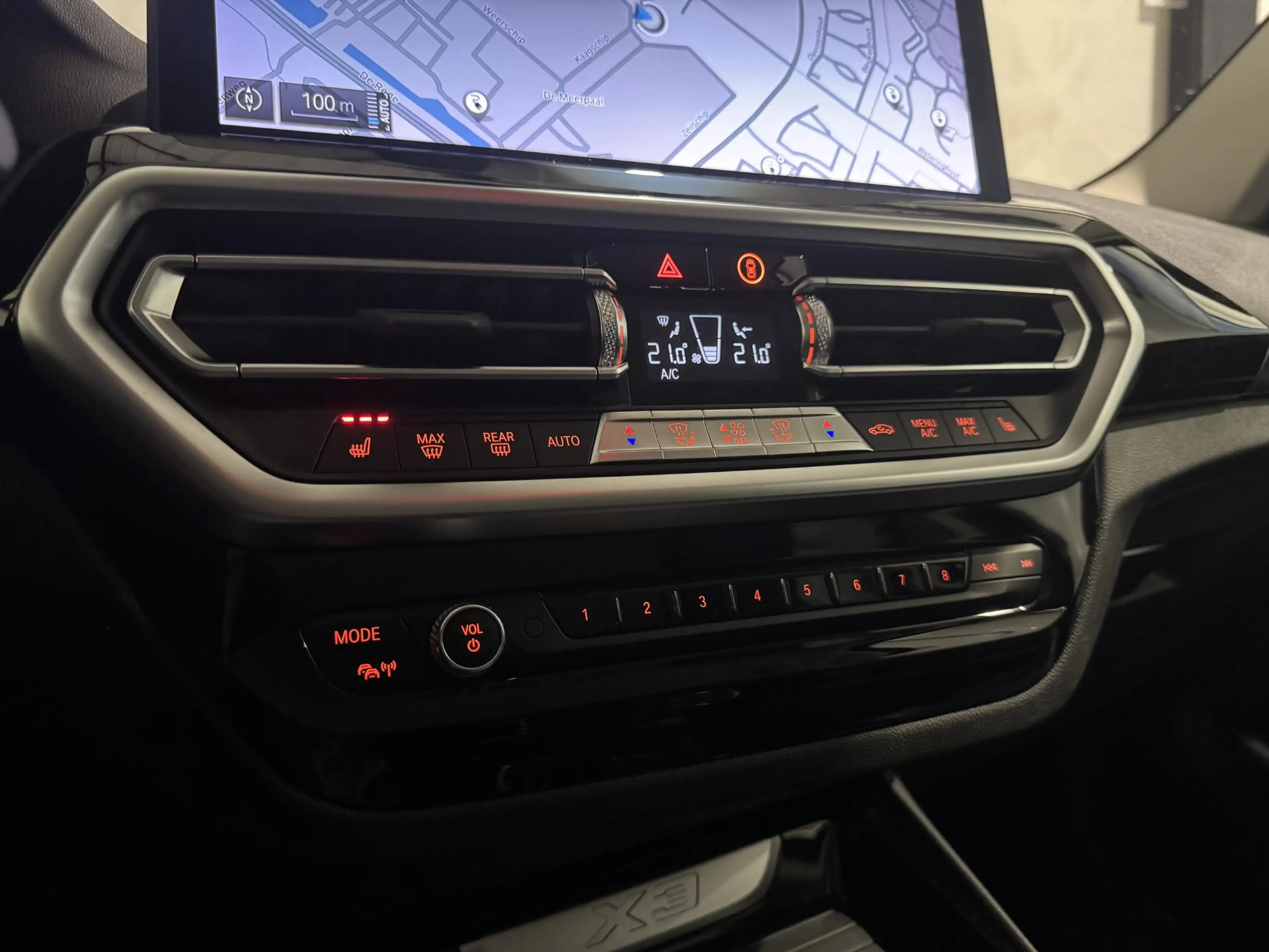 BMW X3 xDrive30e Business | navi | leder | led | — photo 14