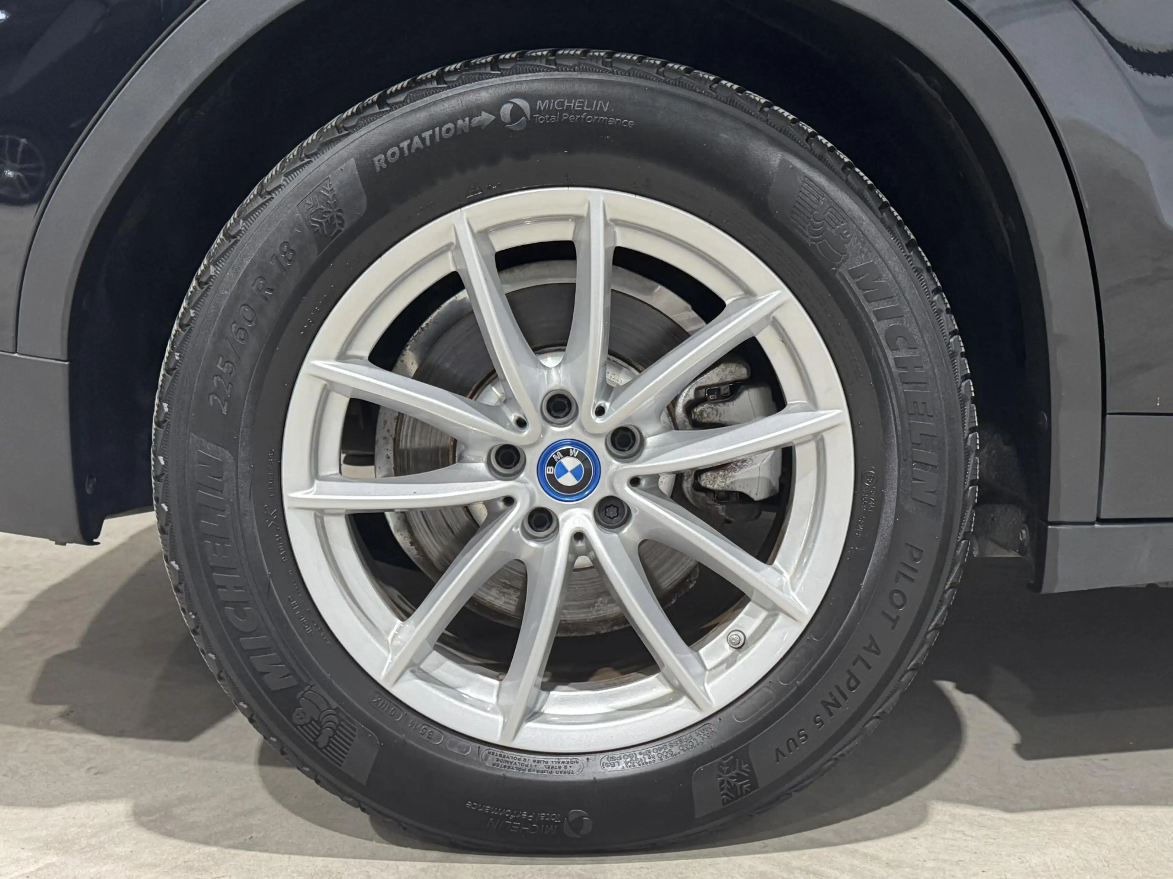 BMW X3 xDrive30e Business | navi | leder | led | — photo 27