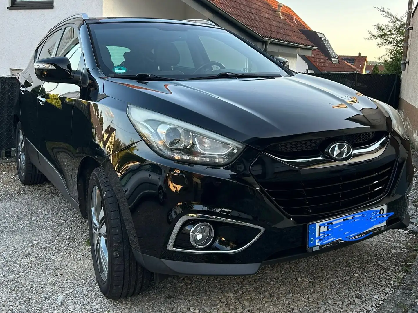 Hyundai iX35 2.0 CRDi 4WD Automatik Style Schwarz - 1