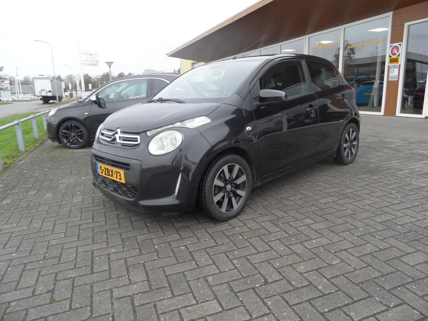 Citroen C1 1.0 e-VTi Feel Schwarz - 1