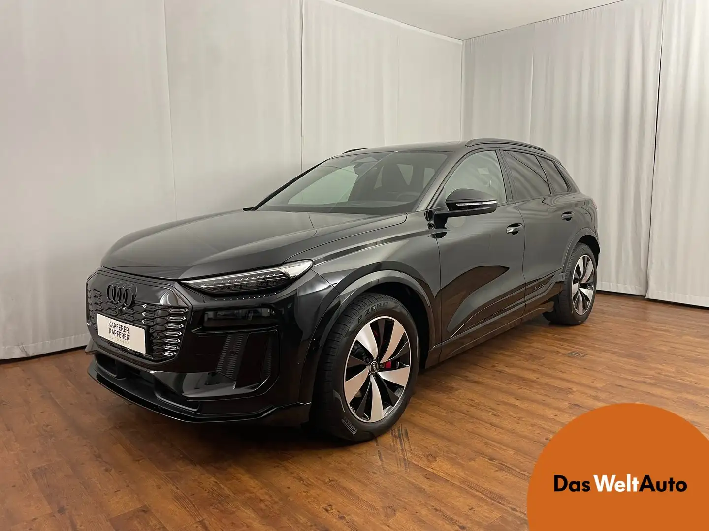 Audi Q6 e-tron quattro Noir - 1