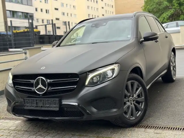 Mercedes-Benz GLC 350 d 4Matic/PANO/360/HUD/KEYLESS/LUFTFEDERU