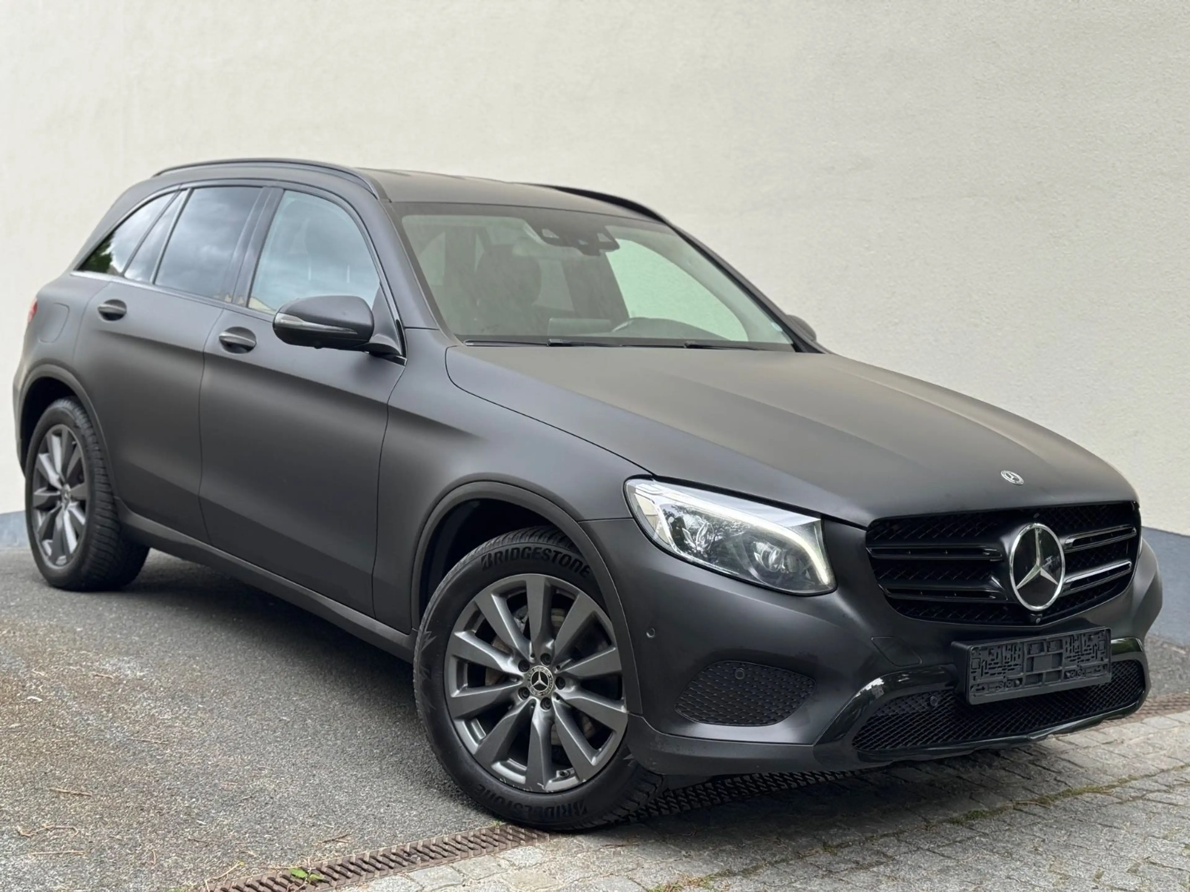 Mercedes-Benz GLC 350 d 4Matic/PANO/360/HUD/KEYLESS/LUFTFEDERU — photo 8