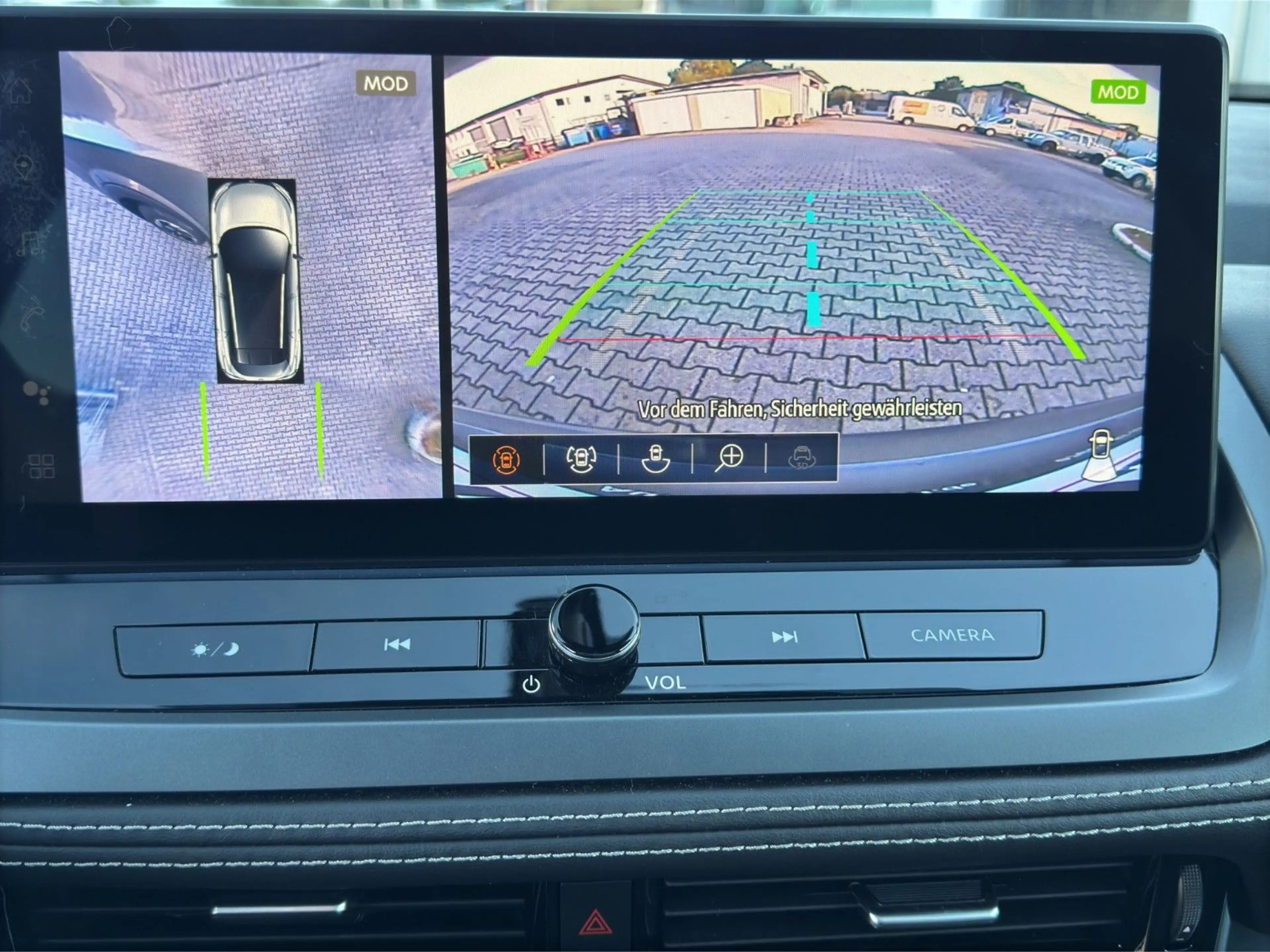 Nissan Qashqai 1.3DIG-T MHEV X-Tronic N-Connecta — photo 6