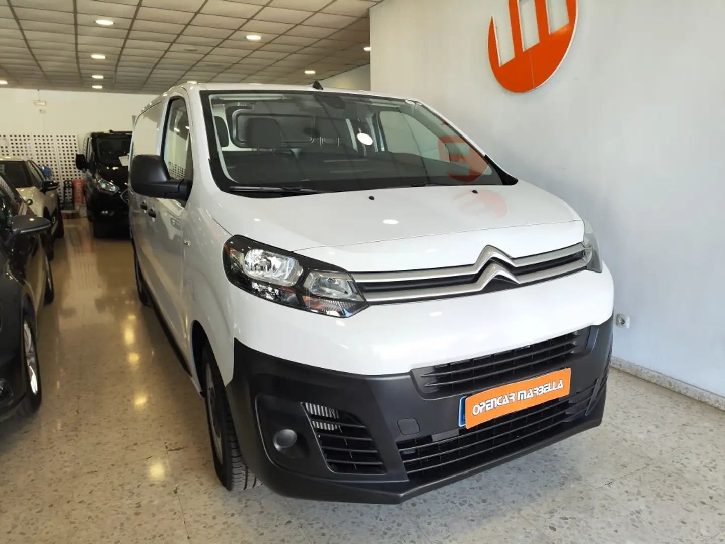 Citroen Jumpy Fg. 1.5 BlueHDI Talla M S&S 120 Blanco - 1
