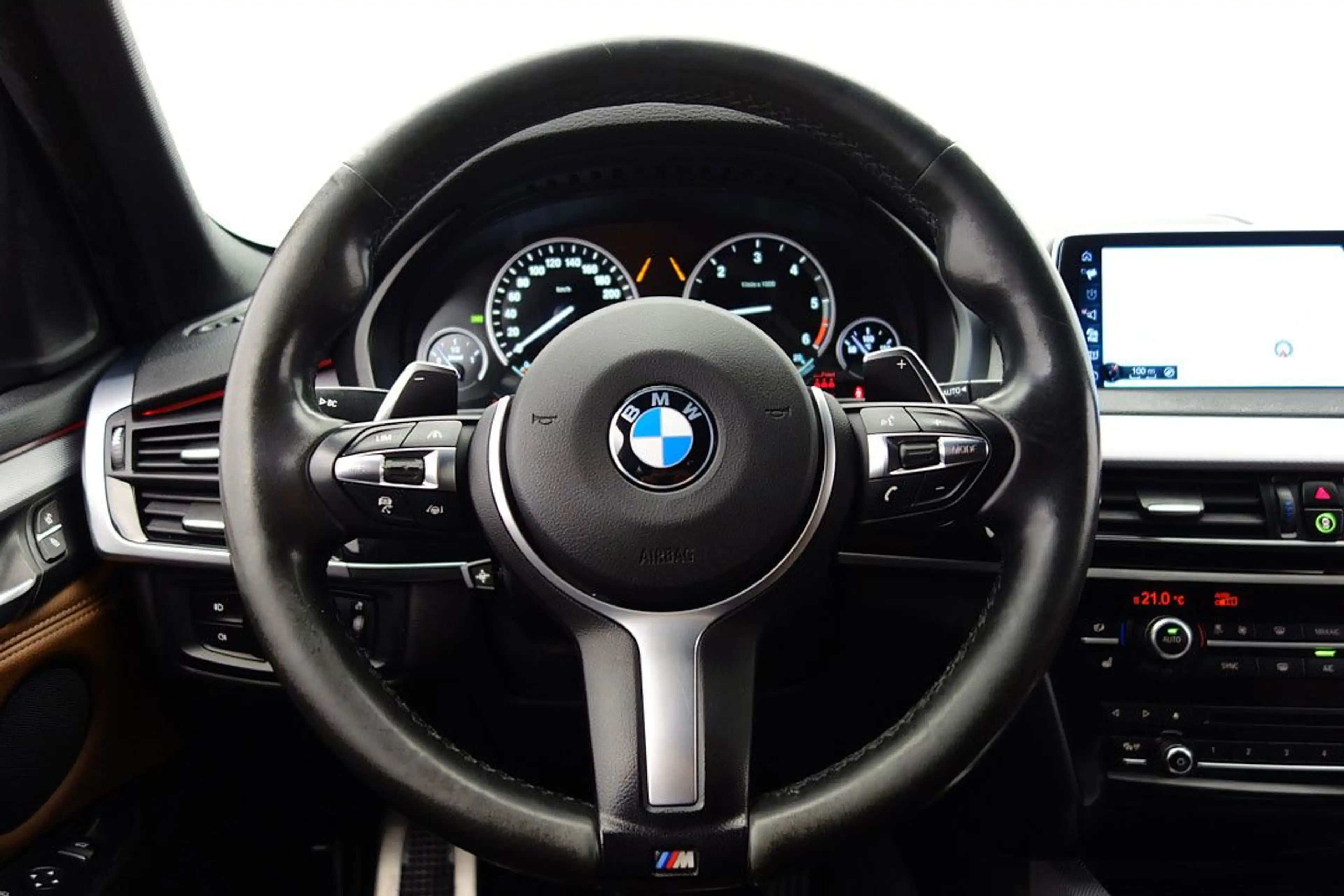 BMW X5 xDrive 40d **M SPORT** E-SITZE+HUD+ACC+AHKPL — photo 26