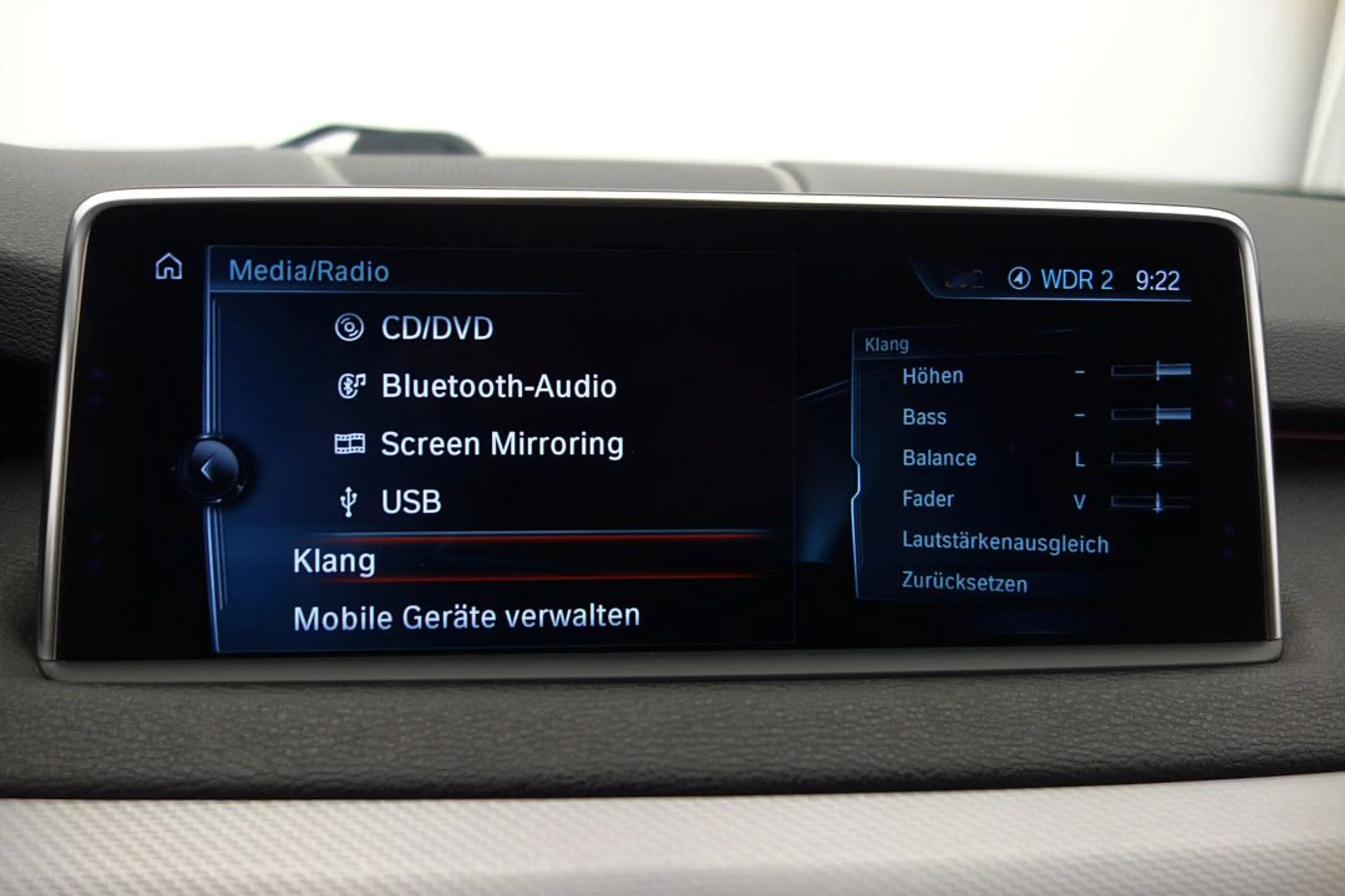 BMW X5 xDrive 40d **M SPORT** E-SITZE+HUD+ACC+AHKPL — photo 44