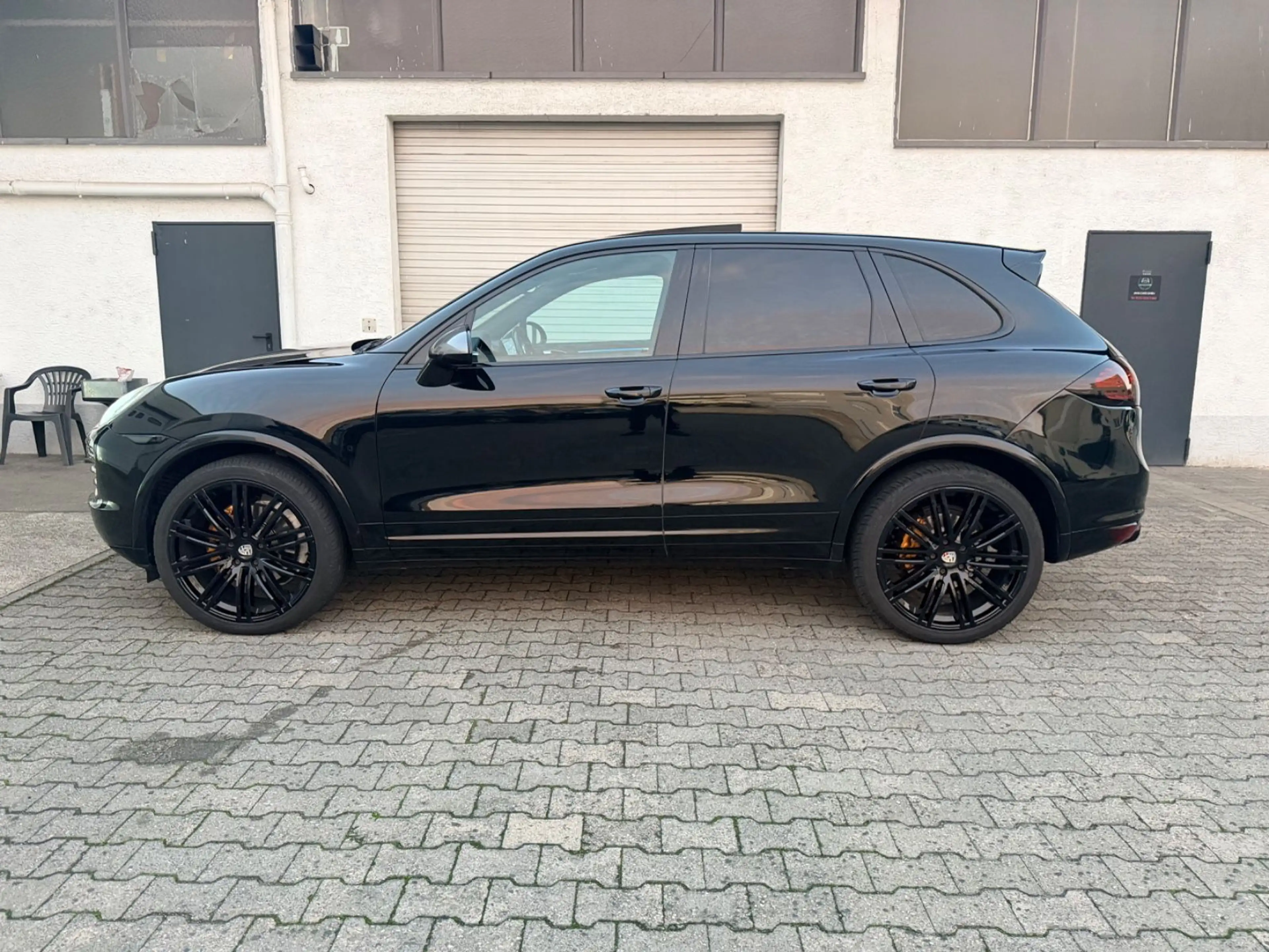 Porsche Cayenne Diesel Platinum Edition — photo 5