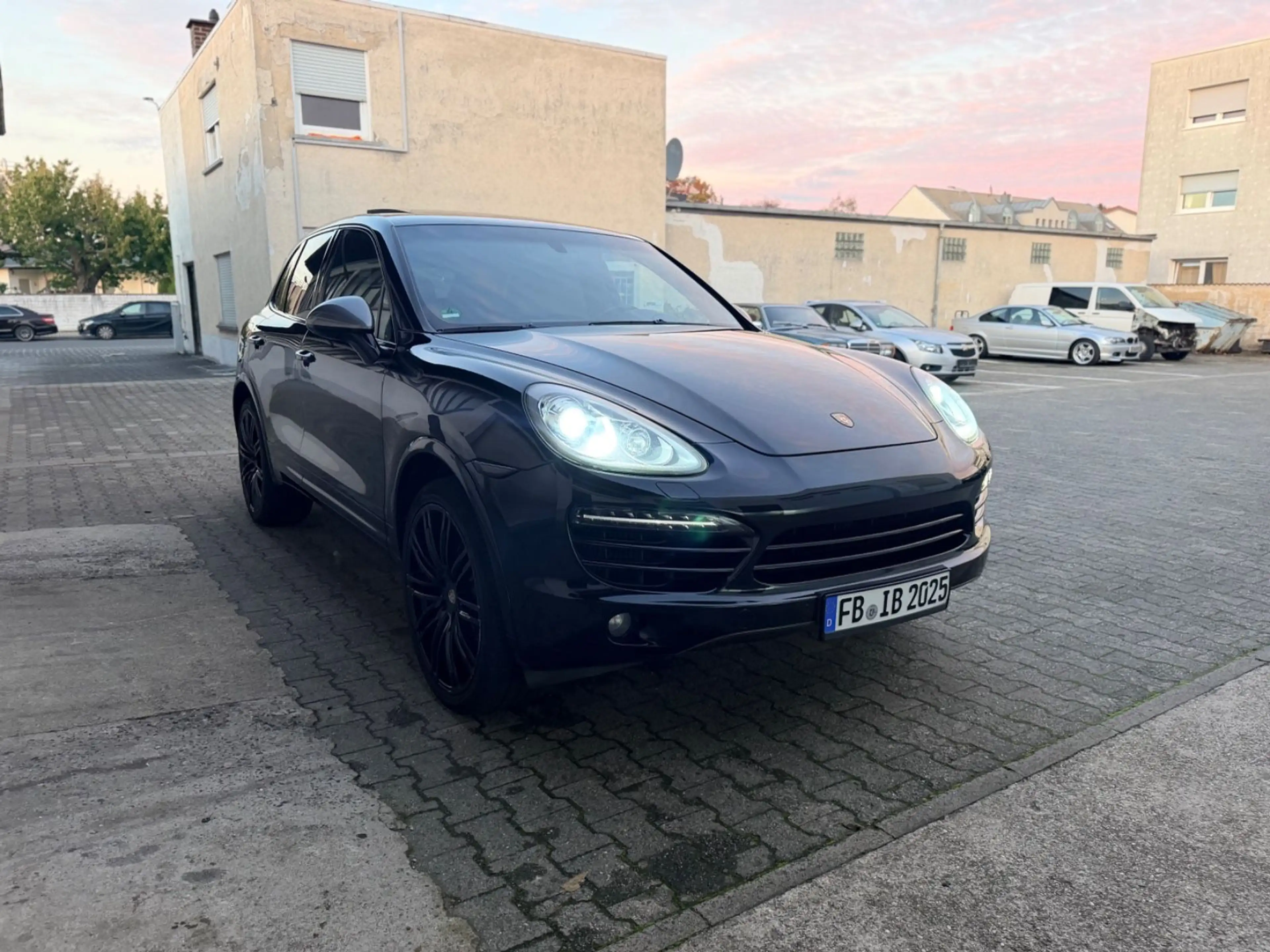 Porsche Cayenne Diesel Platinum Edition — photo 4