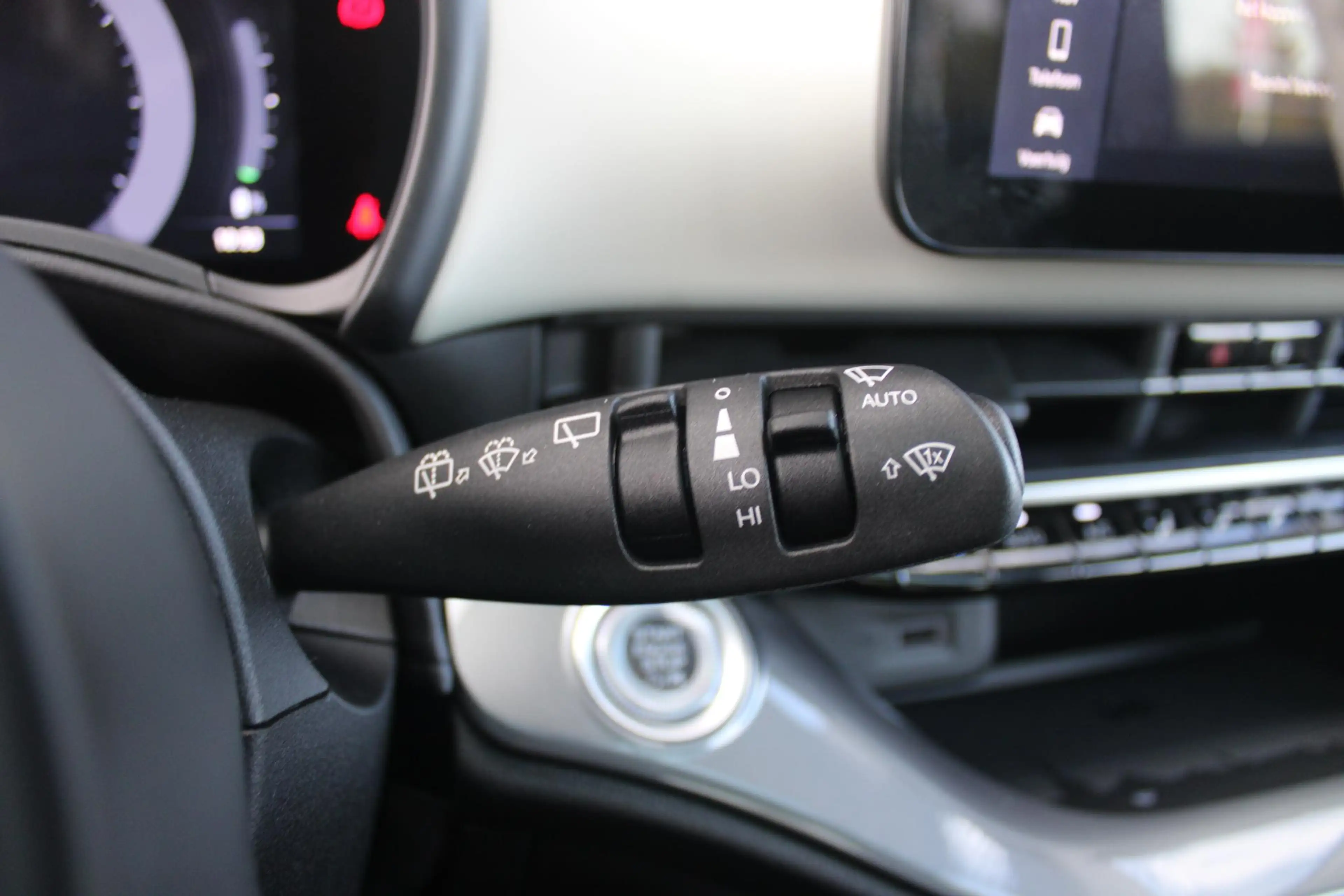 Fiat 500 1.0 Hybrid La Prima | PANORAMADAK | DRAADLOZE APPL — photo 39