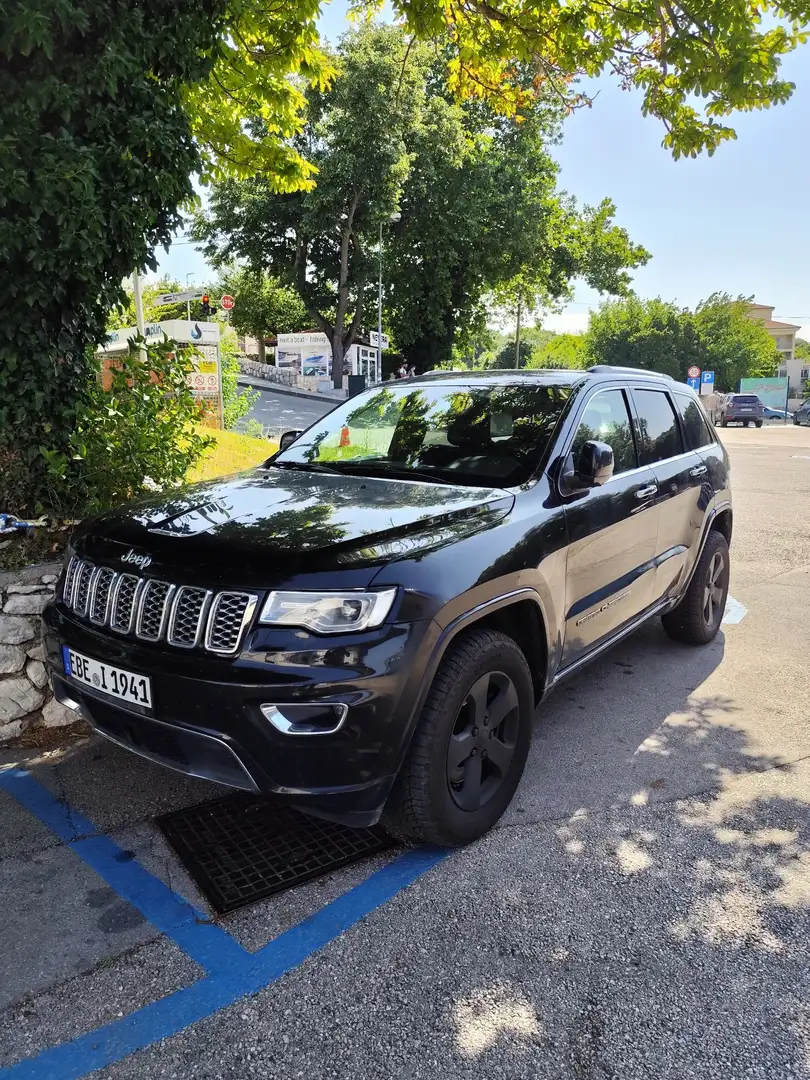 Jeep Grand Cherokee 3.0 CRD Overland Schwarz - 1