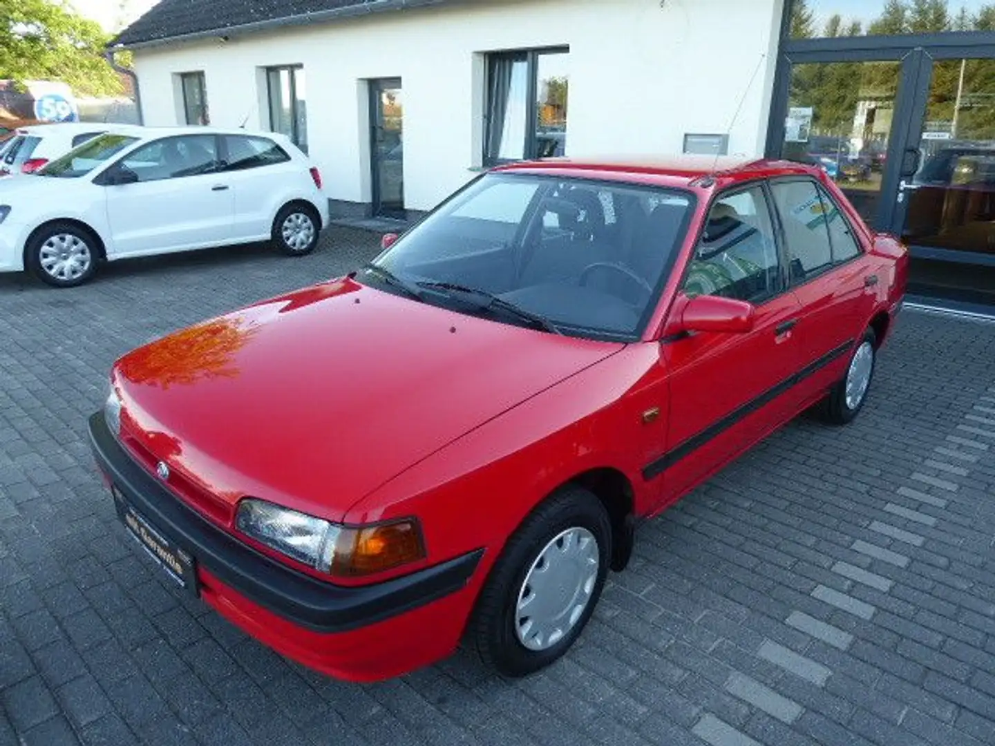 Mazda 323 GLX 16V Rot - 2