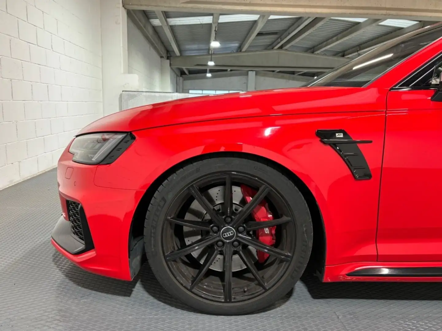 Audi RS4 Avant 2.9 TFSI quattro tiptronic Rouge - 2