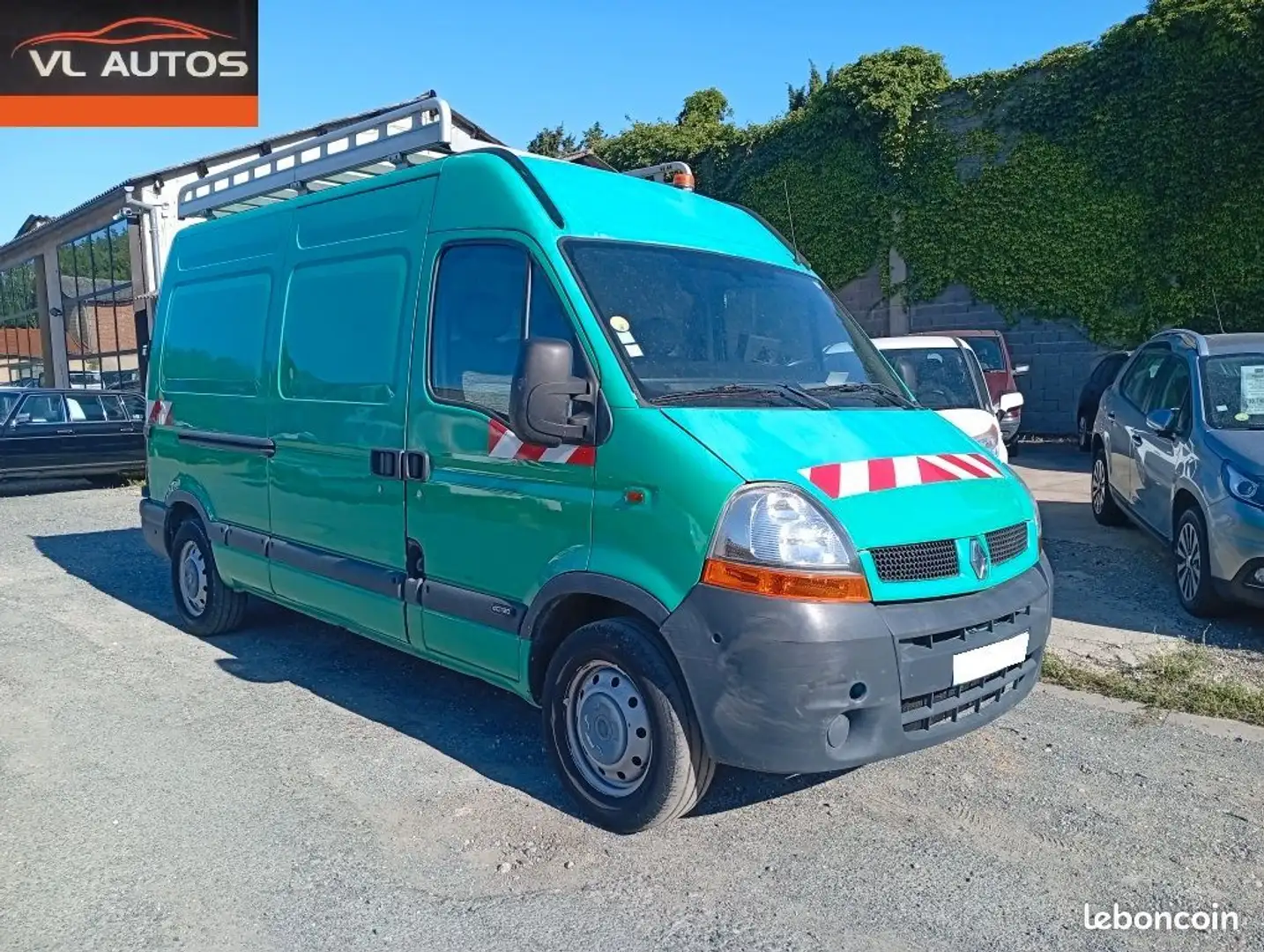 Renault Master 2.5 DCI L2H2 120 cv Année 2006 Grün - 1